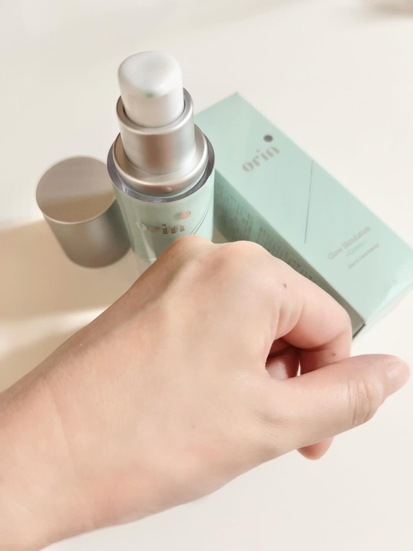 のぶあゆ on LIPS 「.💚塗ったまま眠れる⁉︎色付き美容液💚大人気スキンデーションか..」(6枚目)