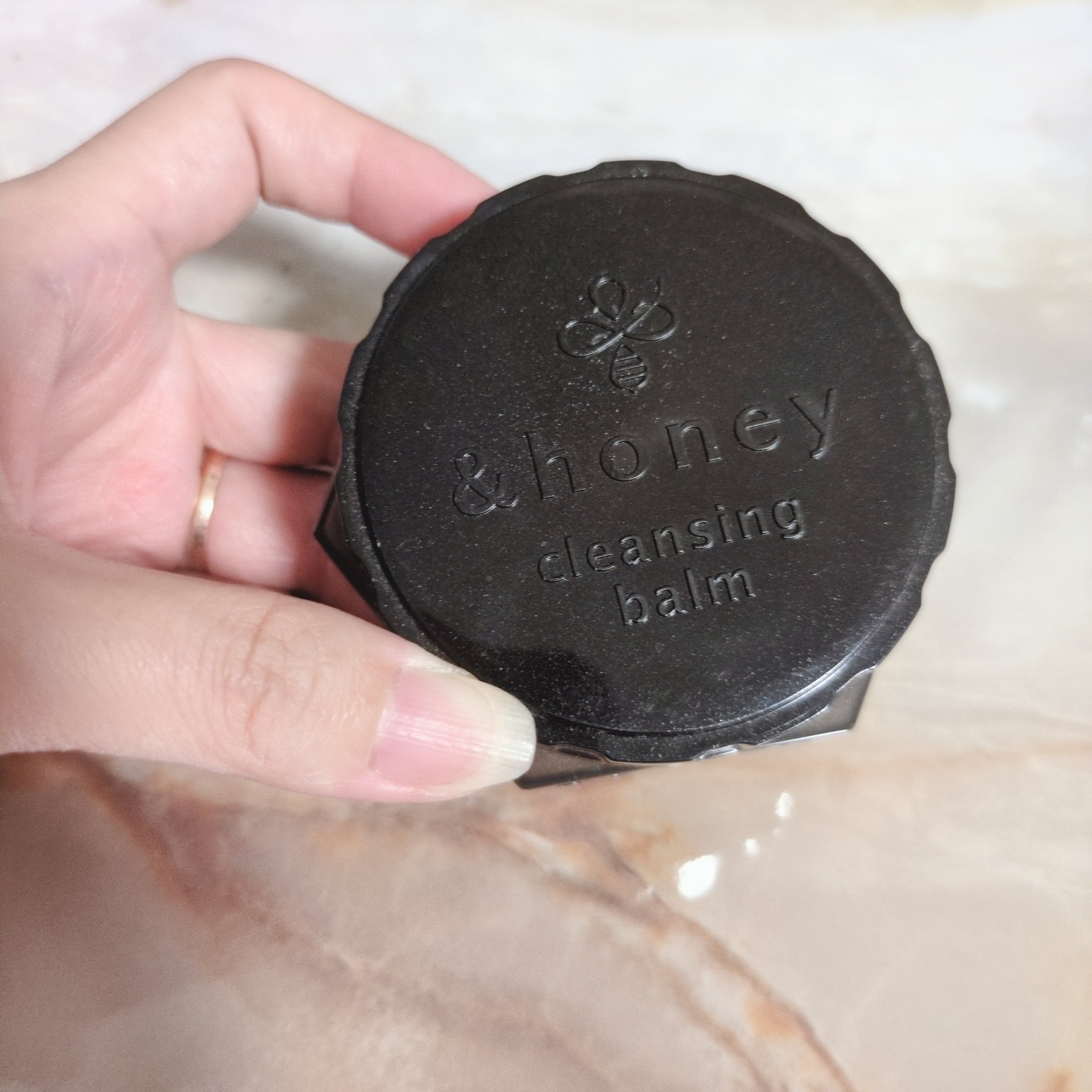 アンドハニー クレンジングバーム ブラック ミニサイズ 20g/&honey/クレンジングバームを使ったクチコミ（1枚目）