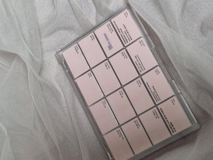 ソフトブラーリングアイパレット/wakemake/アイシャドウパレットを使ったクチコミ(2枚目)