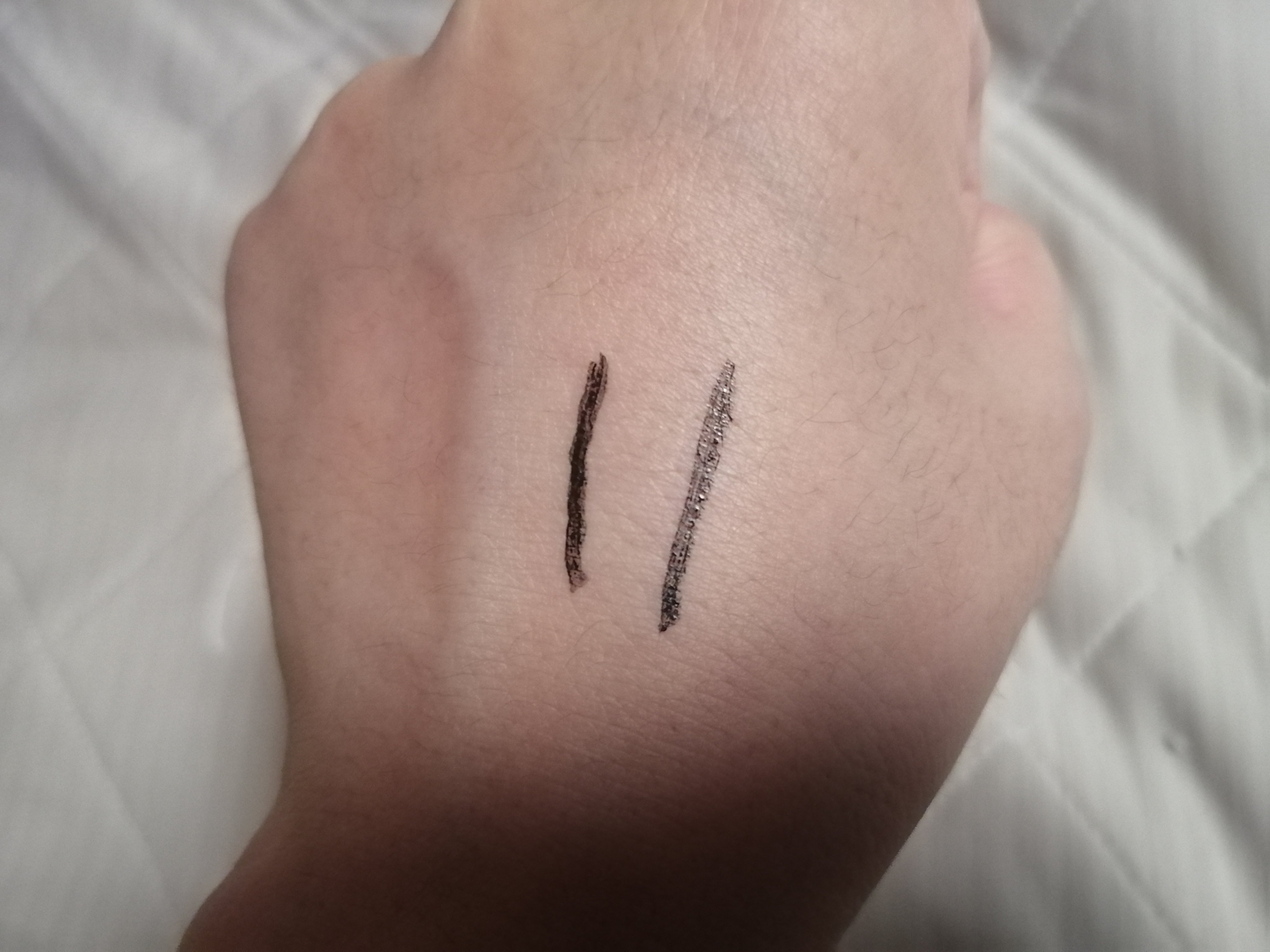 リキッドアイライナーa (TOKYO GIRLS COLLECTION) ブラック/U R GLAM/リキッドアイライナーを使ったクチコミ（2枚目）