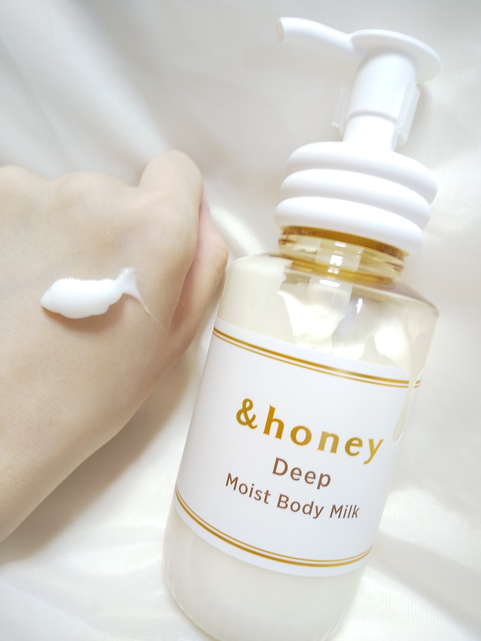 ディープ　モイストボディミルク/&honey/ボディミルクを使ったクチコミ（2枚目）