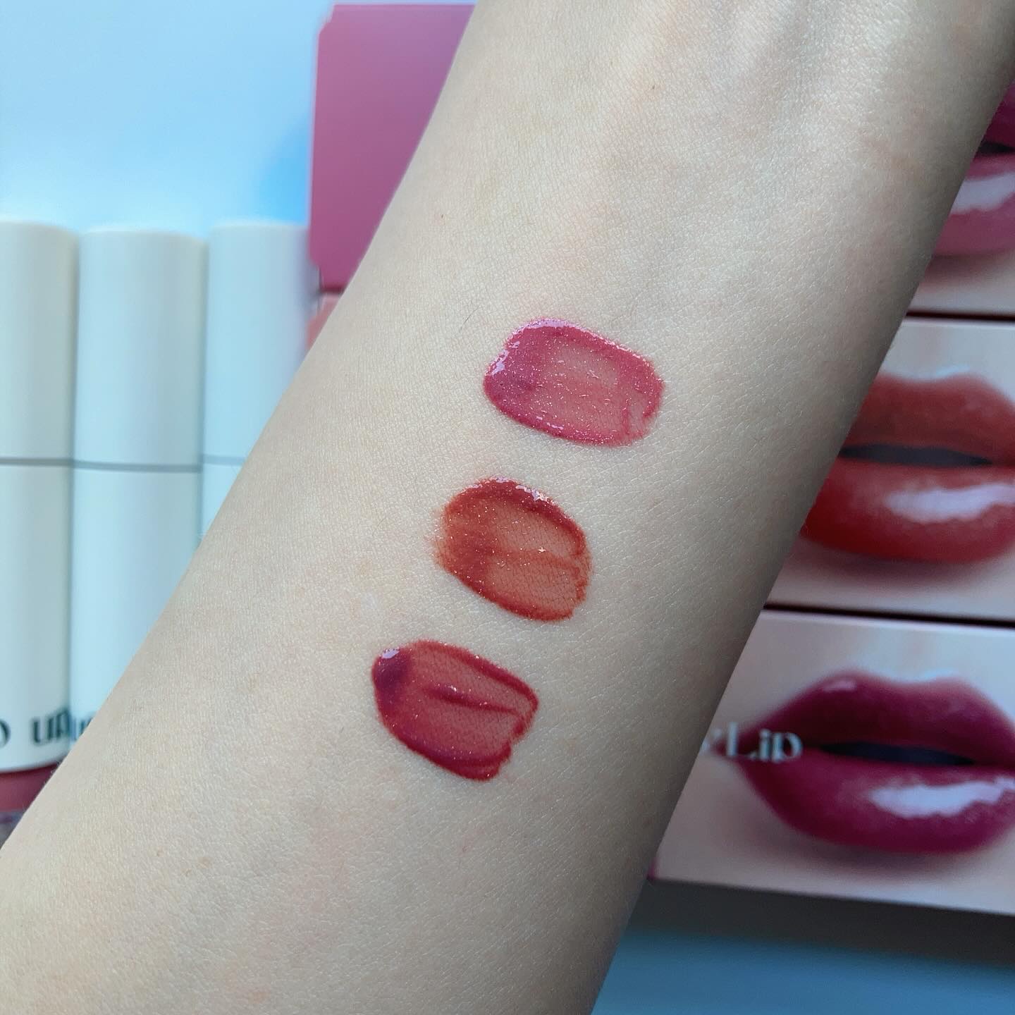 アップトゥーミー　ハグマイリップ　カラーロックプランパー/up2me/リッププランパーを使ったクチコミ（2枚目）