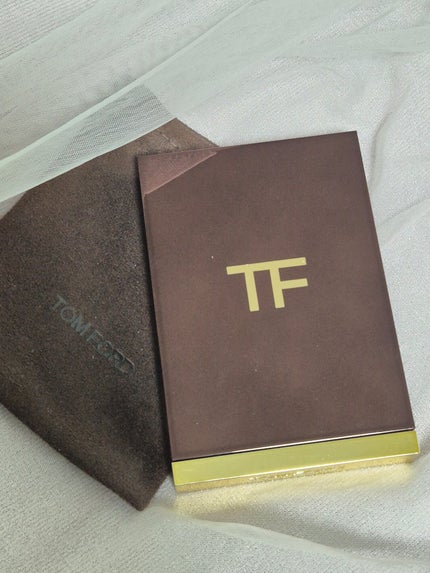 アイ カラー クォード/TOM FORD BEAUTY/アイシャドウパレットを使ったクチコミ(2枚目)