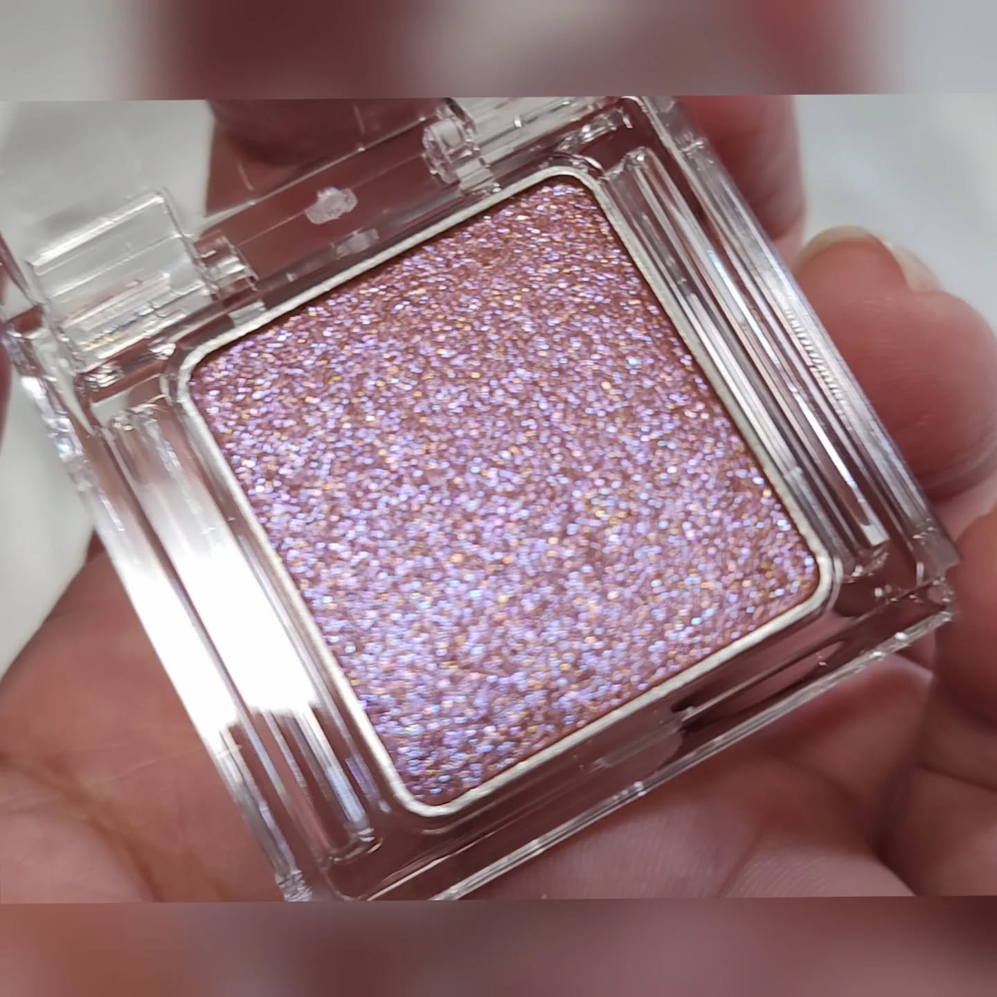 キス シアー グリッターアイズＮ/KiSS/単色アイシャドウを使ったクチコミ（2枚目）