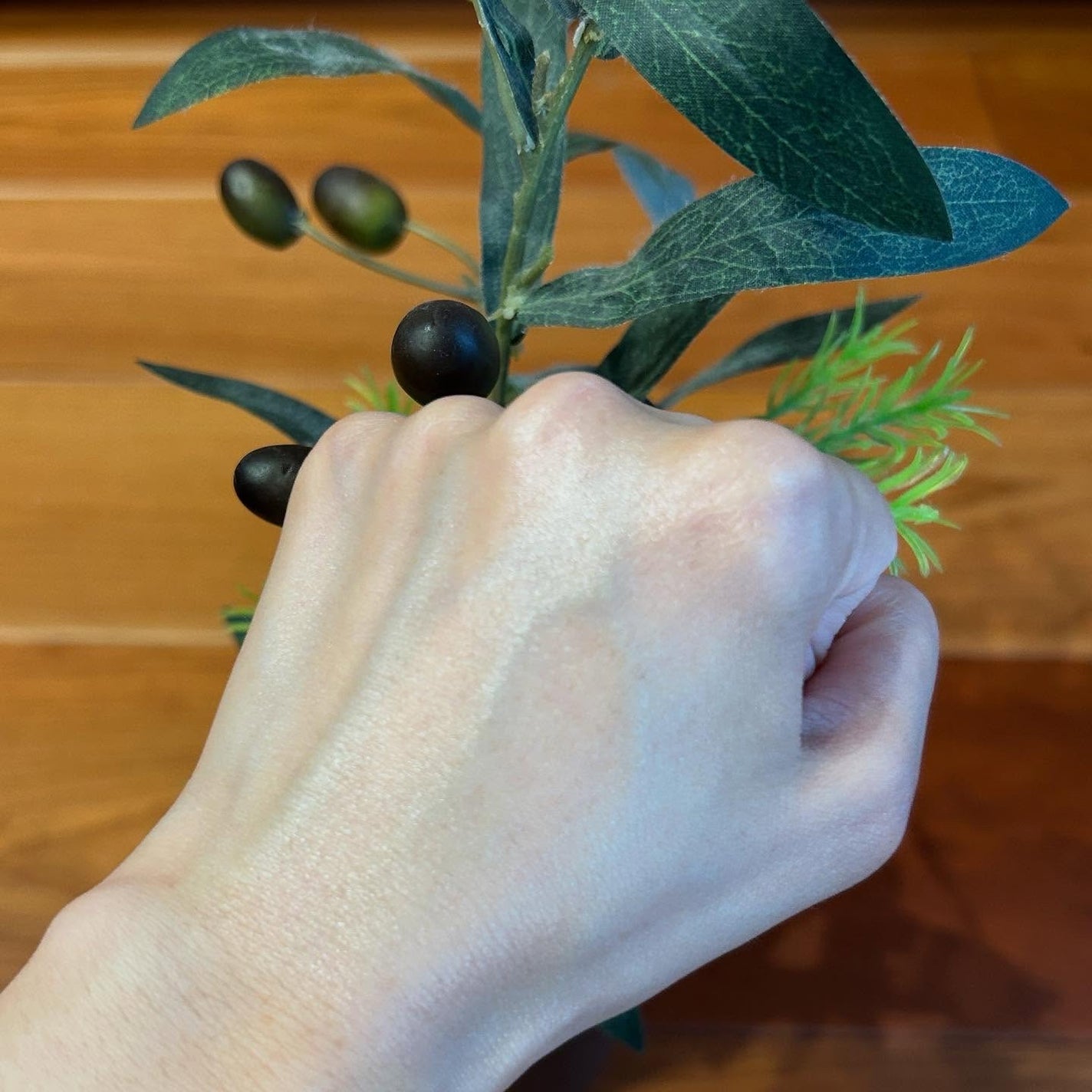 コットンフルーツウォーター ハワイアンUVプロテクトクリーム/wismin/日焼け止めクリームを使ったクチコミ(3枚目)