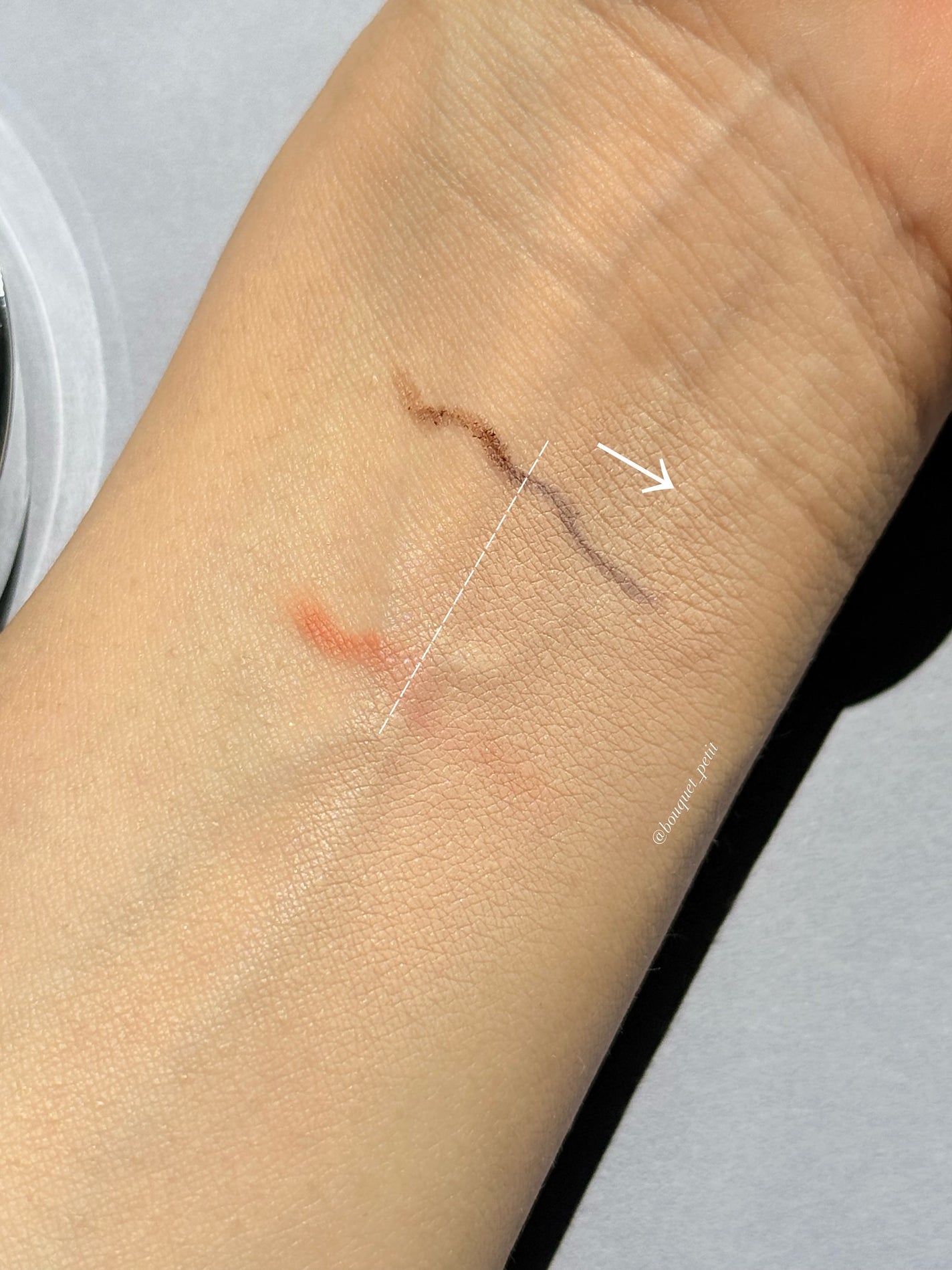 エンジェリックサテンクッション/TWO SLASH FOUR/クッションファンデーションを使ったクチコミ(7枚目)