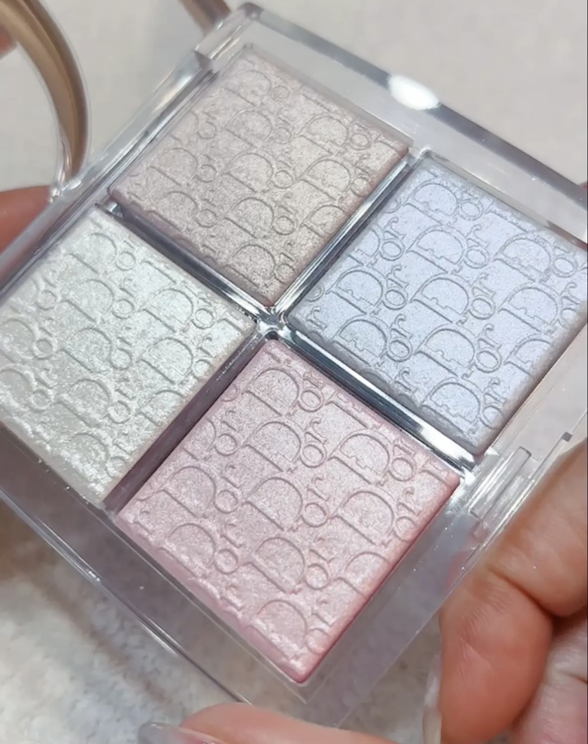 バックステージ グロウ マキシマイザー パレット/Dior/ハイライトを使ったクチコミ（2枚目）