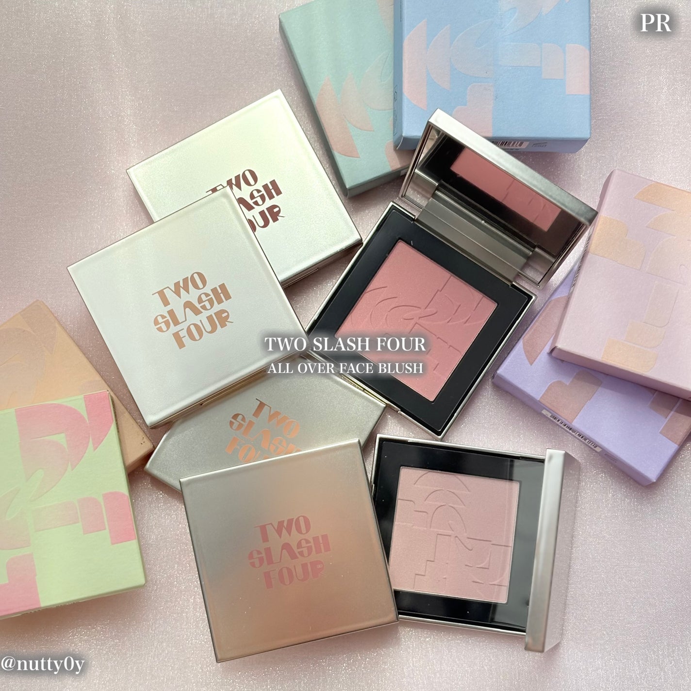 オールオーバーフェイスブラッシュ/TWO SLASH FOUR/パウダーチークを使ったクチコミ(1枚目)