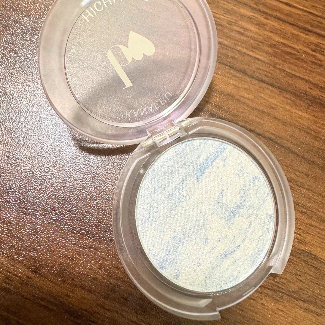 叶えるハイライト/b idol/パウダーハイライトを使ったクチコミ（3枚目）