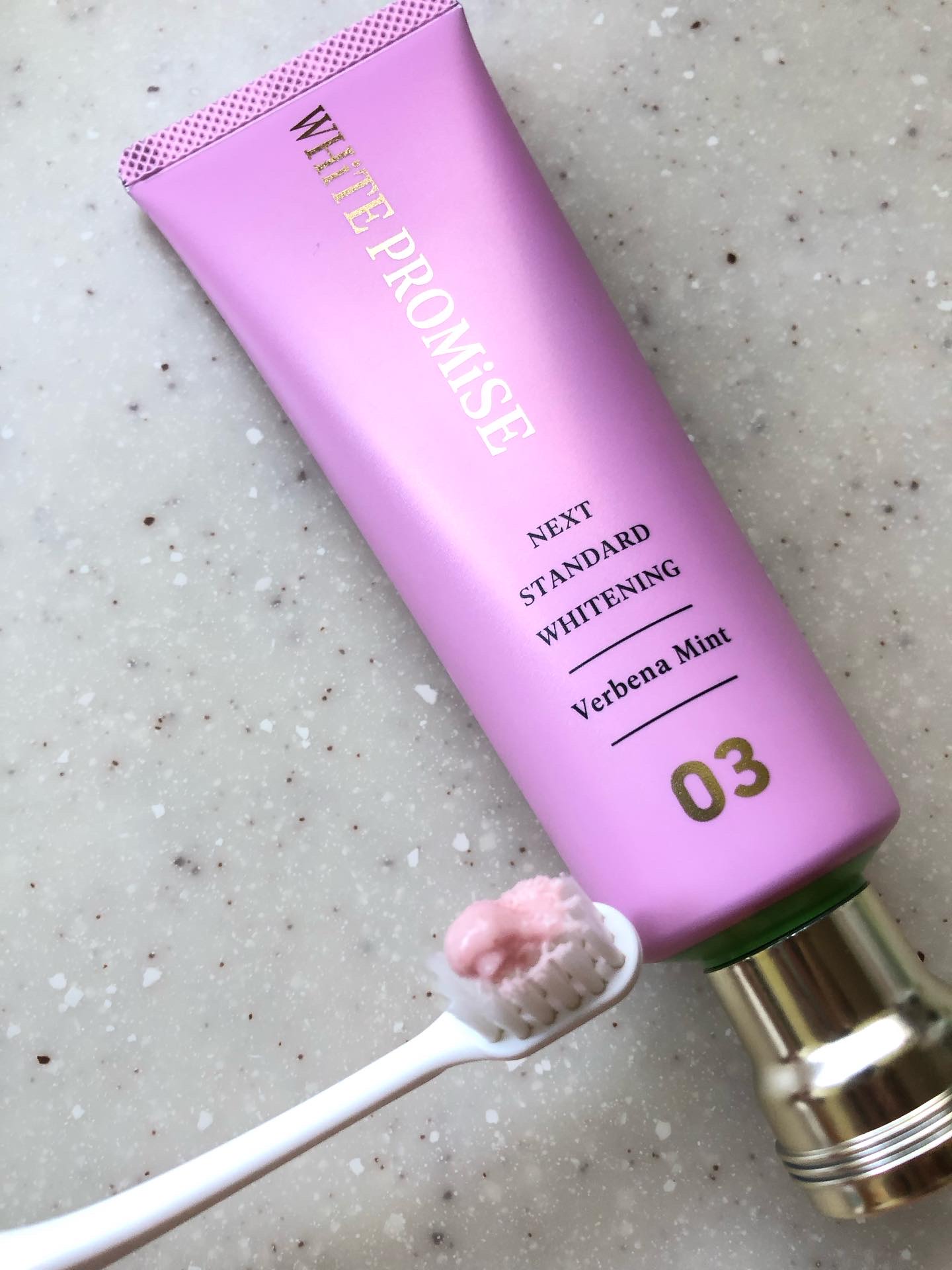 ホワイトプロミス  美白*＋口臭ケア ０３：ヴァーベナミント/WHiTE PROMiSE/歯磨き粉を使ったクチコミ（3枚目）