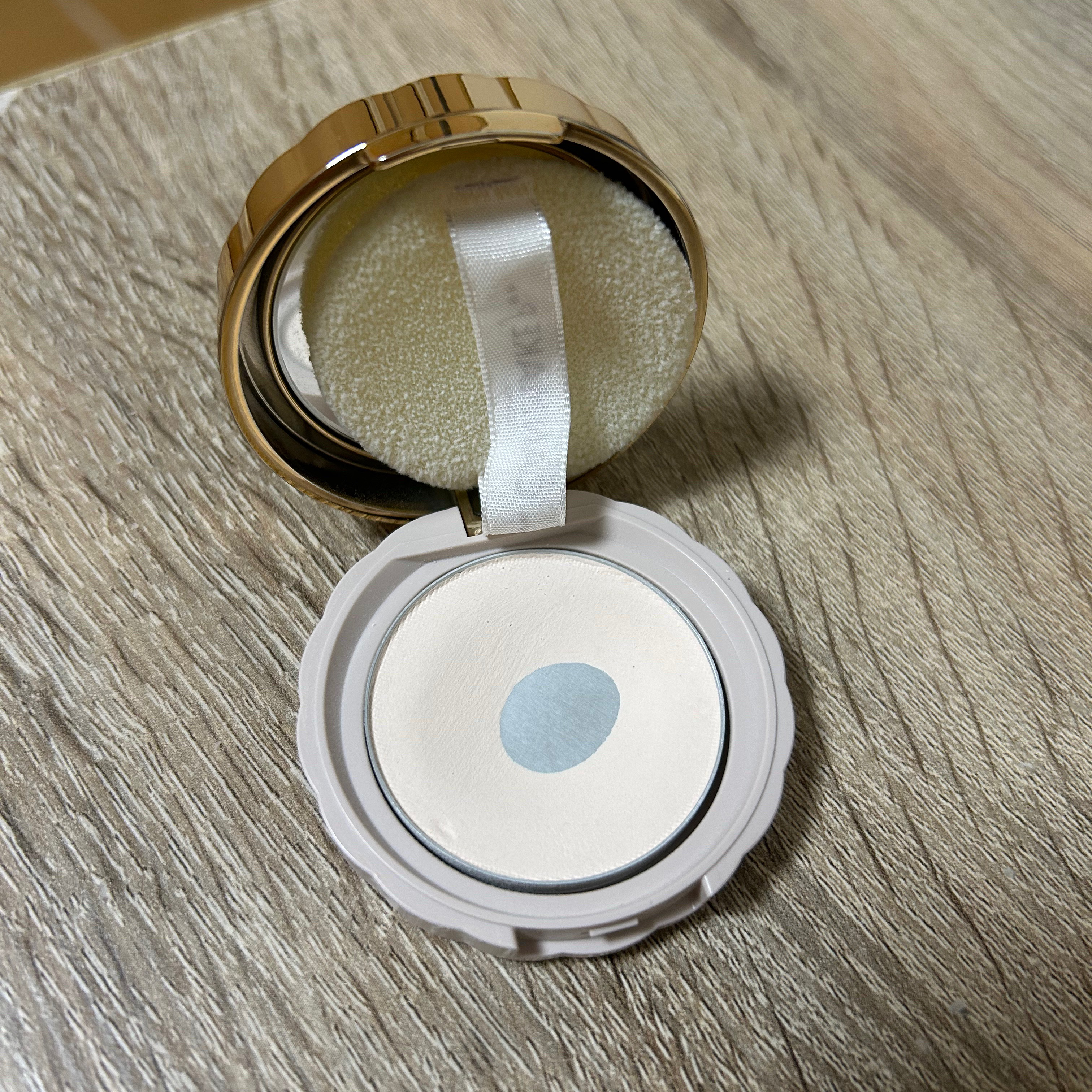 シークレットビューティーパウダー/キャンメイク/プレストパウダーを使ったクチコミ（3枚目）