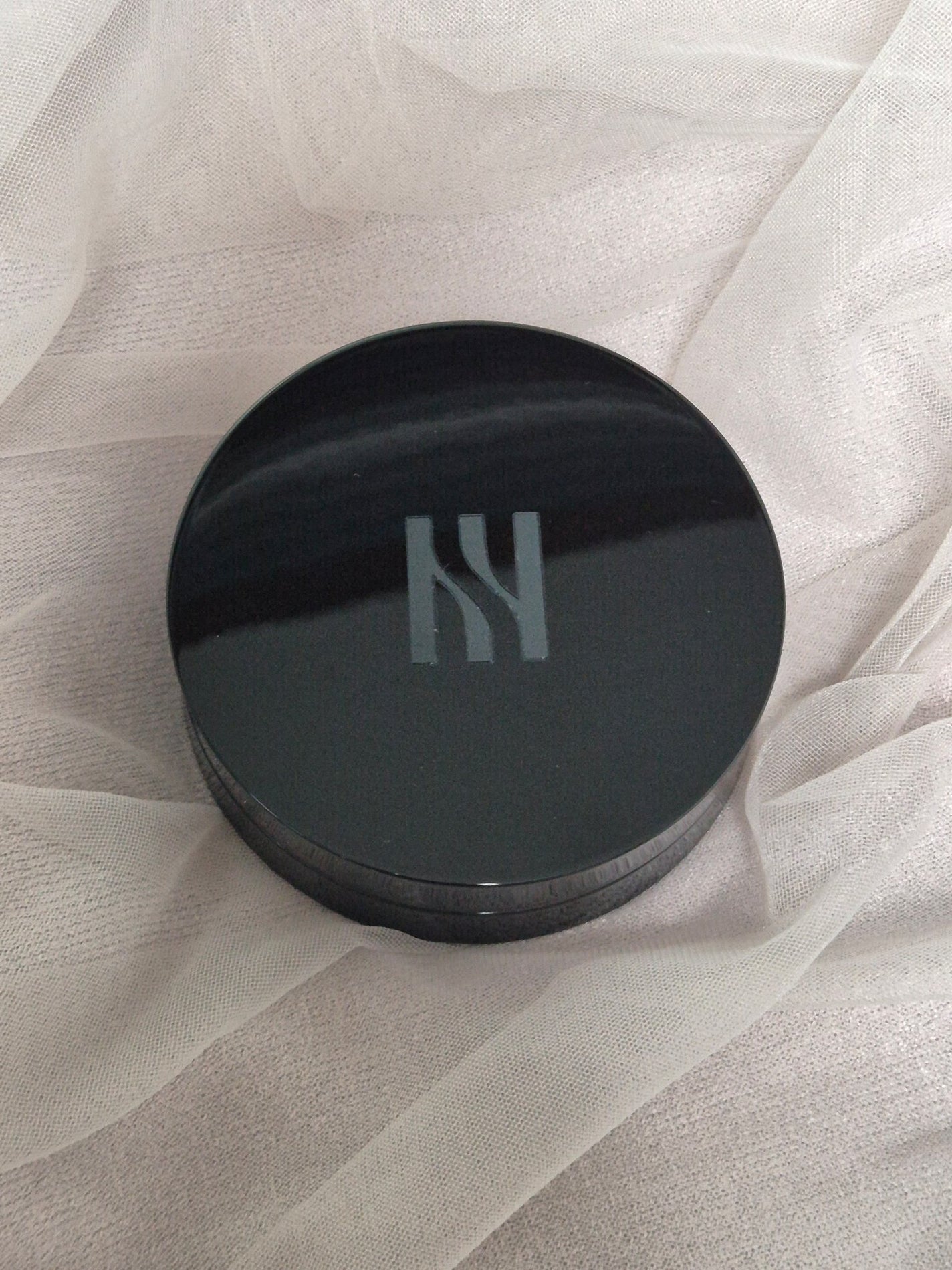 ブラック クッション ファンデーション/HERA/クッションファンデーションを使ったクチコミ(1枚目)