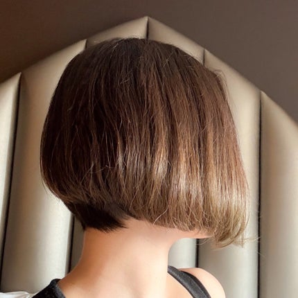 KINUJO KINUJO MINI IRON -deux-(ドゥー)のクチコミ「KINUJO MINI IRON -deux-
髪がパサつきにくく感じたよ✨
軸が360°回.....」(2枚目)