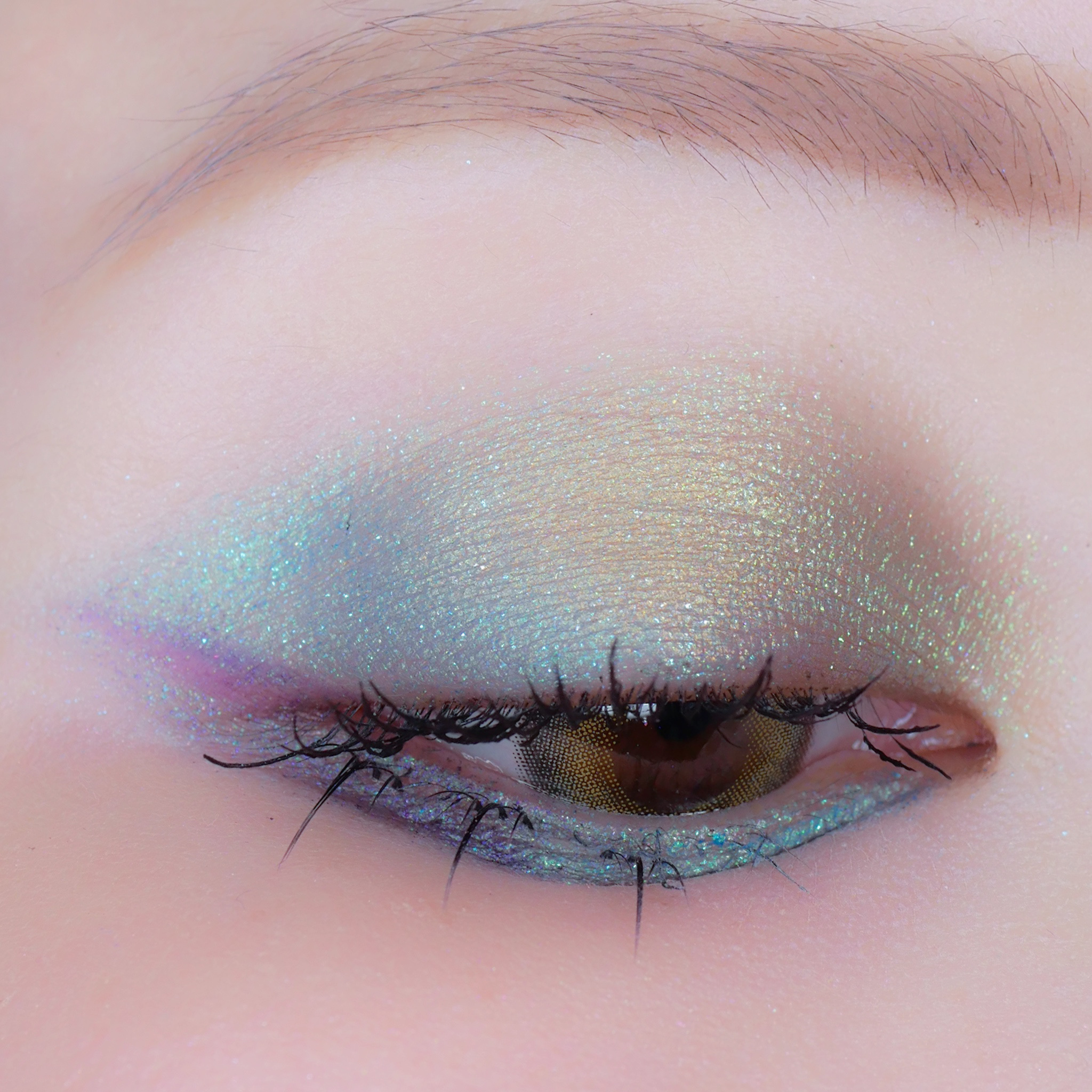 BLITZ ASTRAL QUAD NOCTURNAL NIRVANA/PAT McGRATH LABS/アイシャドウパレットを使ったクチコミ（2枚目）