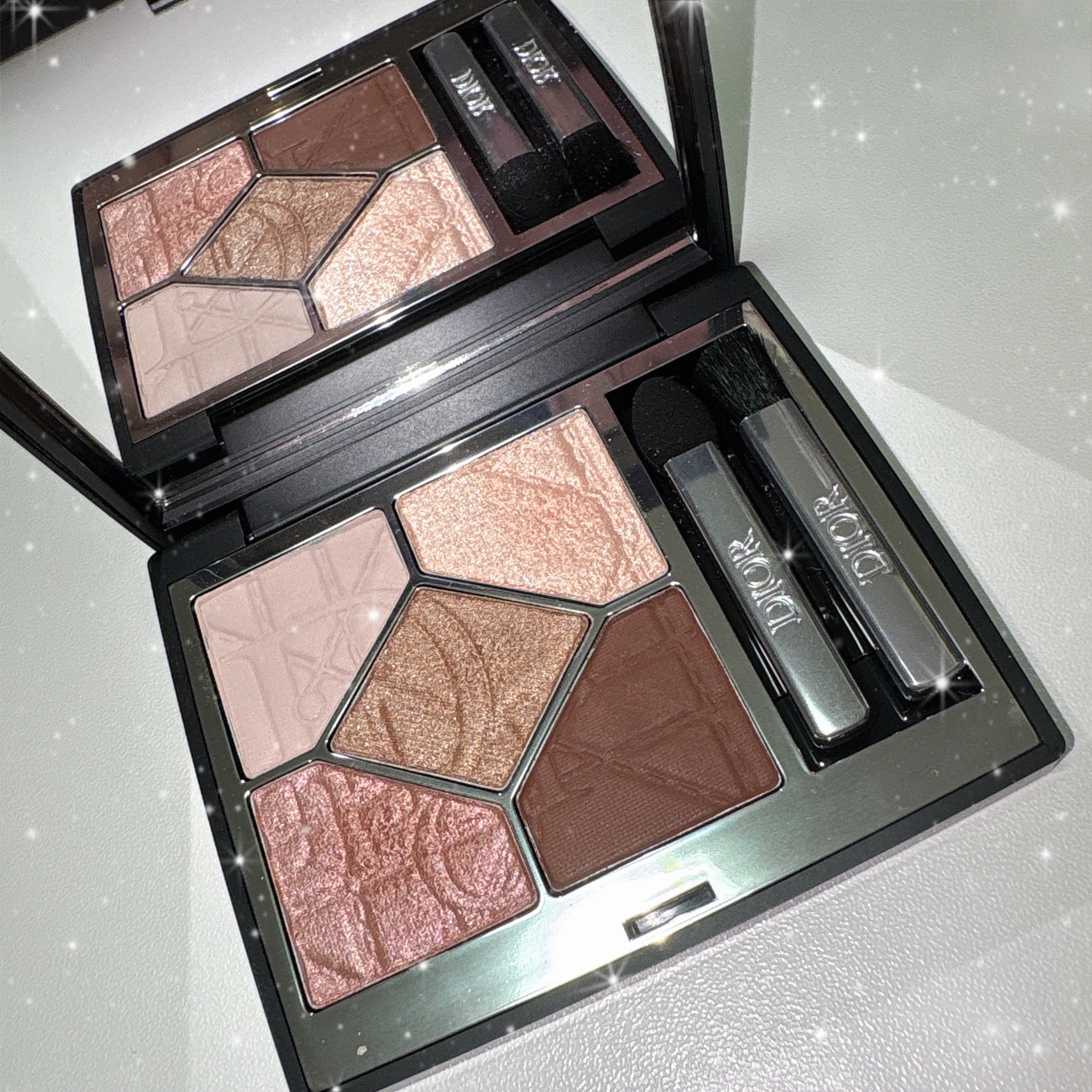 ディオールショウ サンク クルール/Dior/アイシャドウを使ったクチコミ（1枚目）