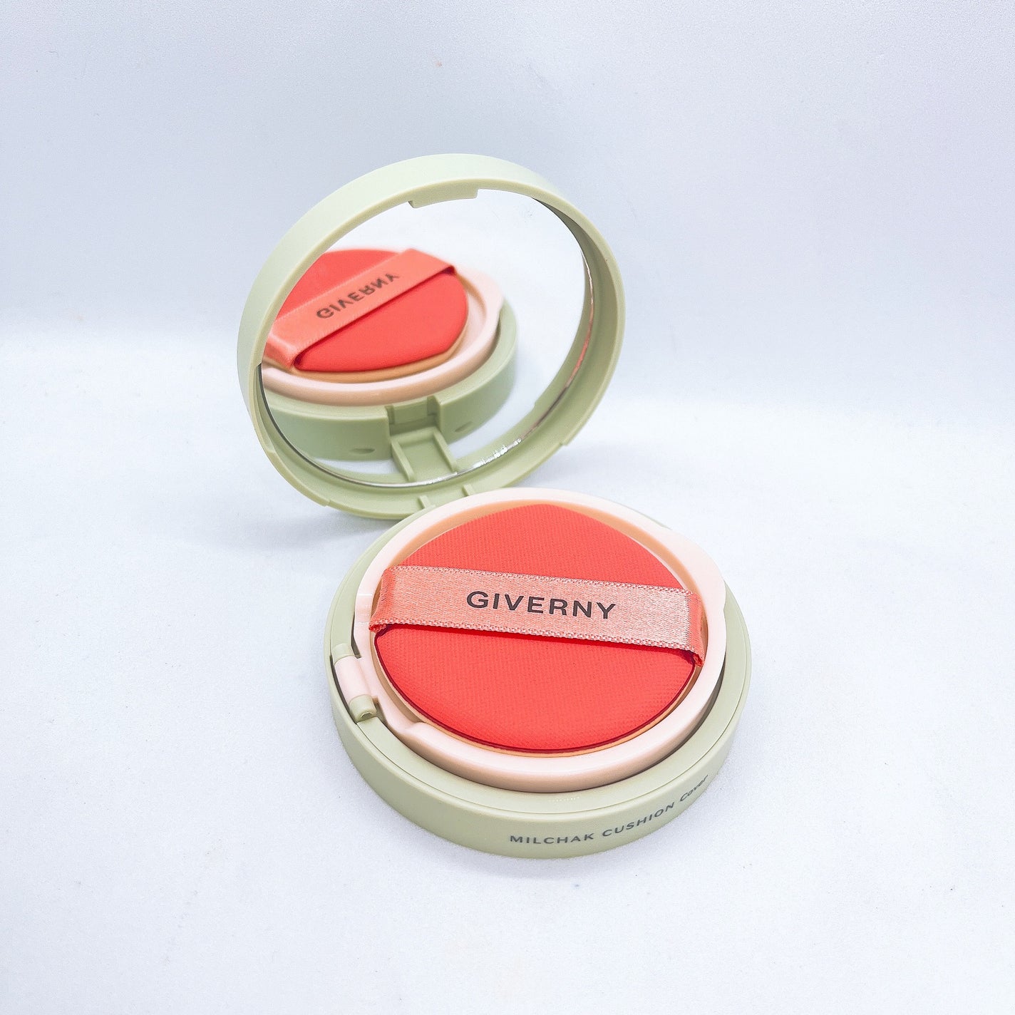 ジヴェルニー 密着カバークッション/GIVERNY/クッションファンデーションを使ったクチコミ(2枚目)