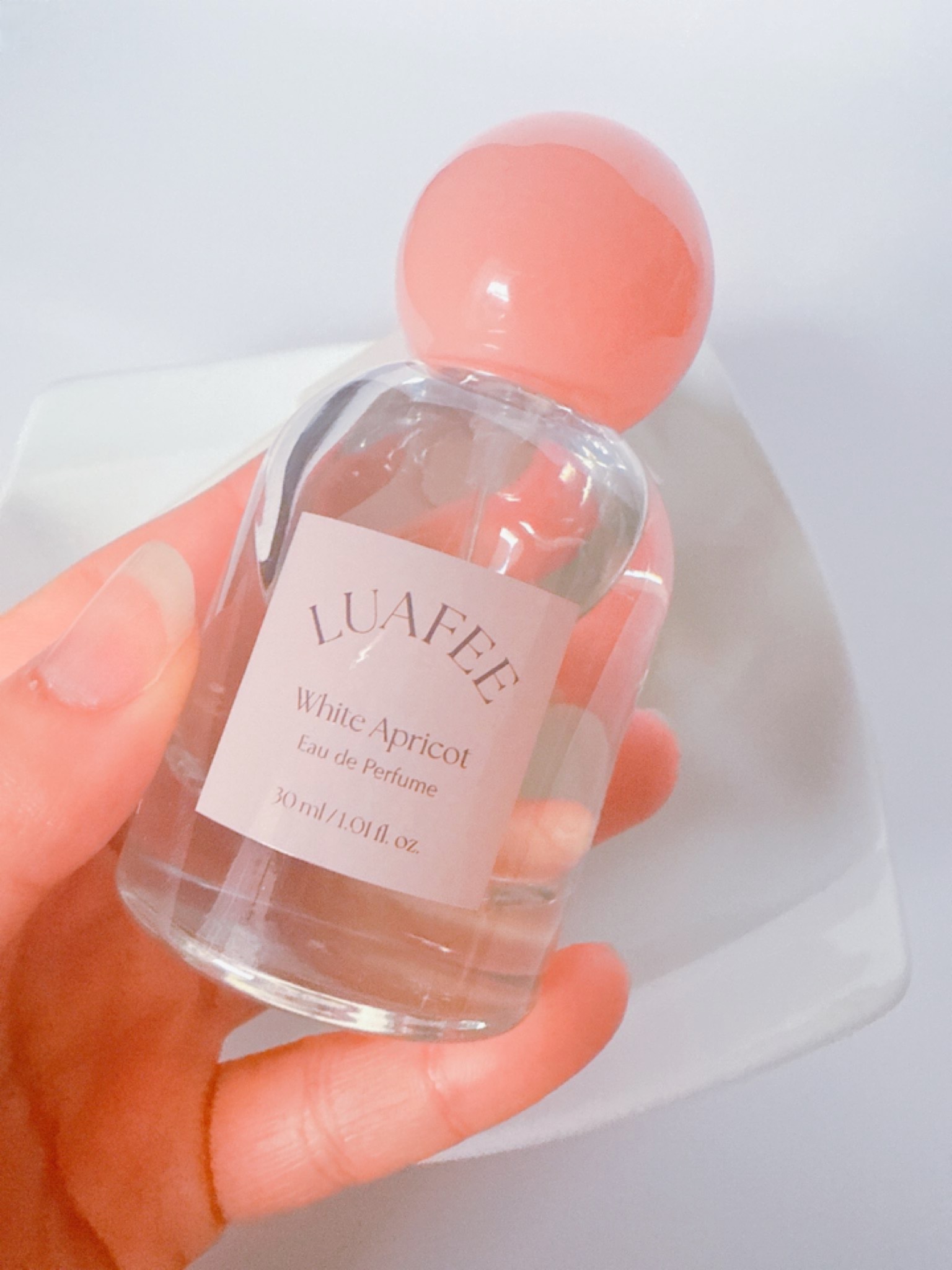 ホワイトアプリコット/LUAFEE/香水(レディース)を使ったクチコミ（2枚目）