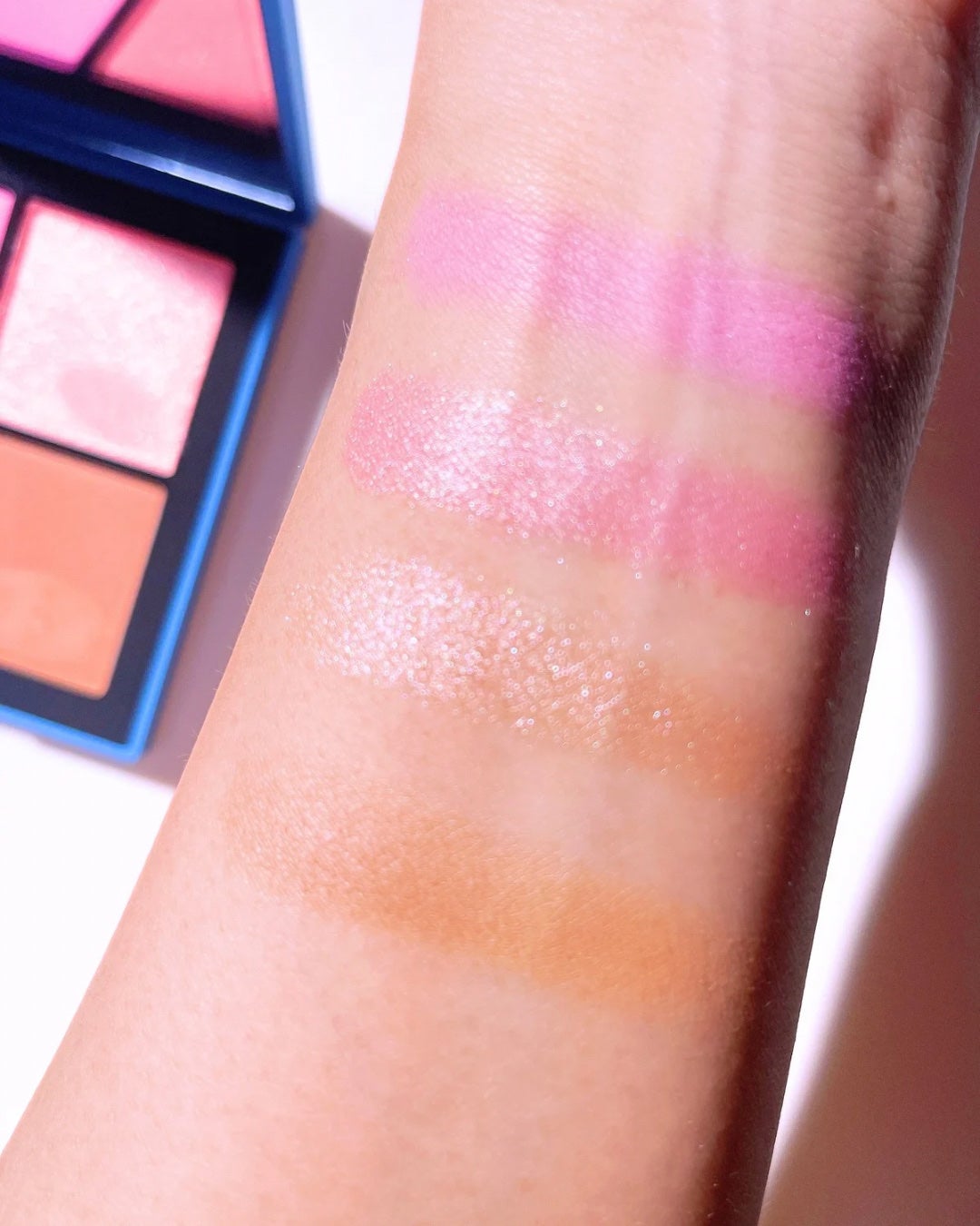 NARS ホットエスケープ チークパレット/NARS/マルチパレットを使ったクチコミ(4枚目)