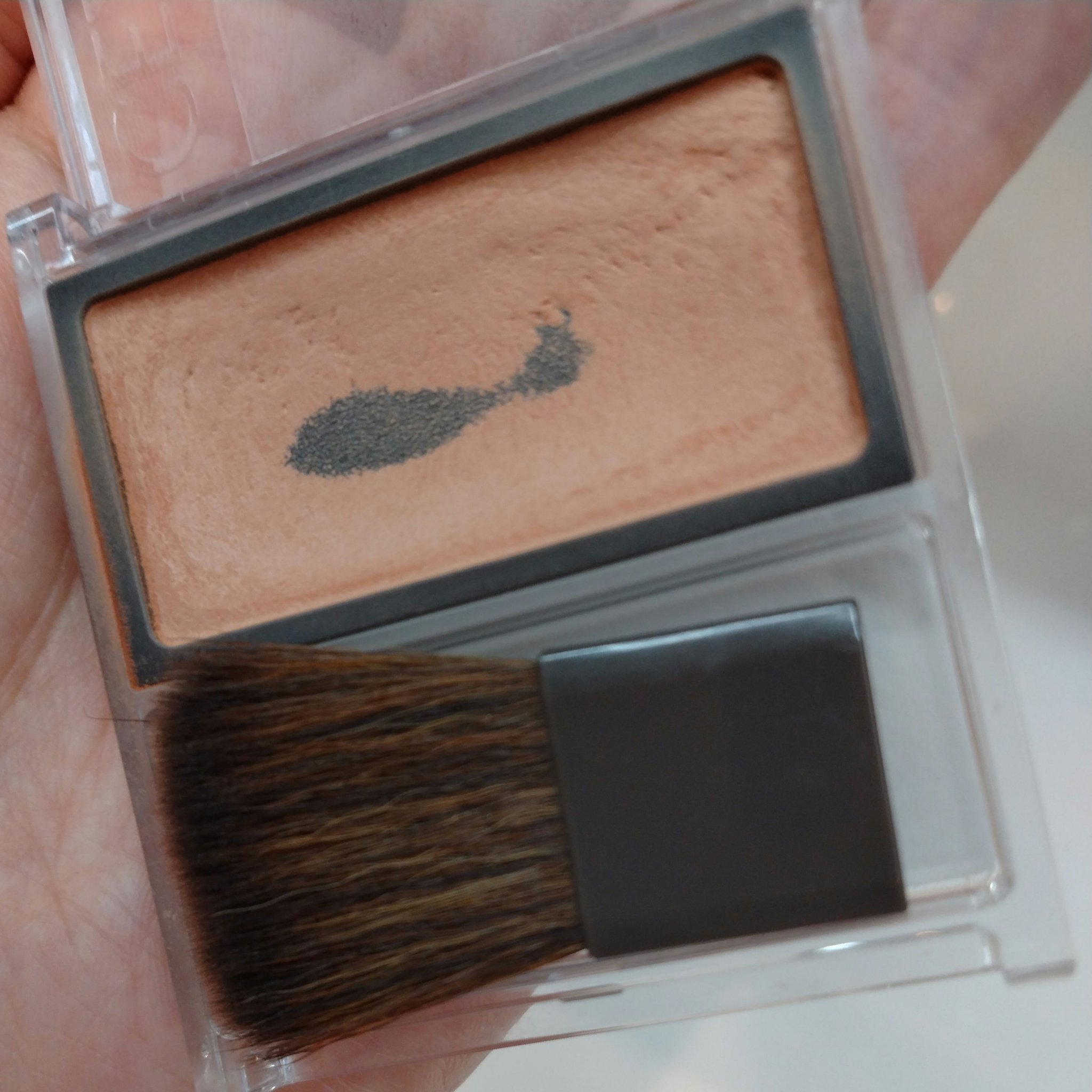 チークブラッシュ/CEZANNE/パウダーチークを使ったクチコミ（1枚目）