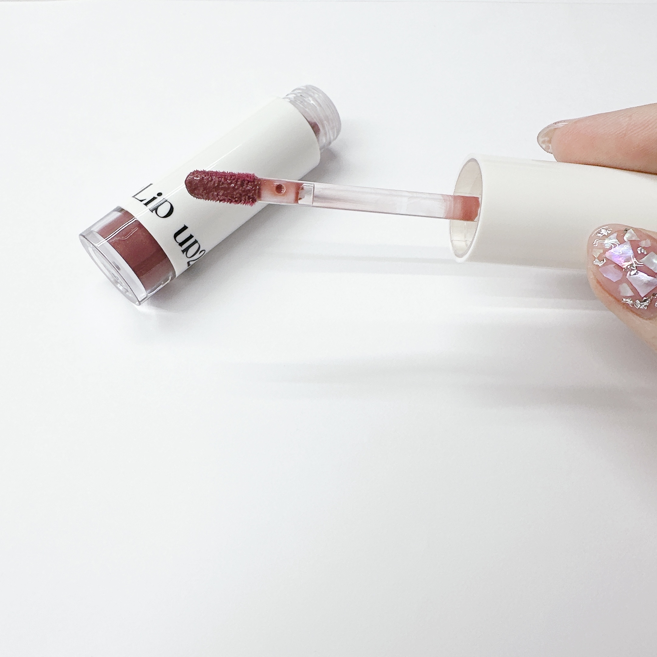 アップトゥーミー　ハグマイリップ　カラーロックプランパー/up2me/リッププランパーを使ったクチコミ（2枚目）