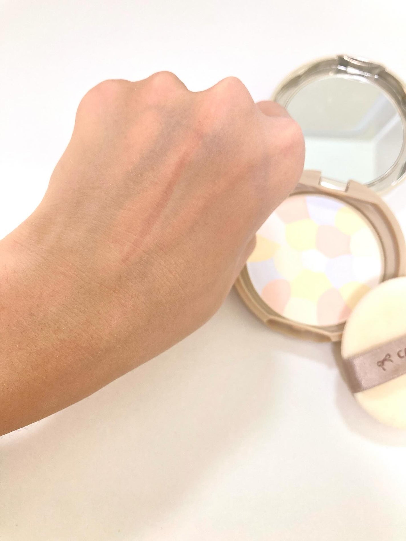 マシュマロフィニッシュパウダー ~Abloom~/キャンメイク/プレストパウダーを使ったクチコミ(3枚目)