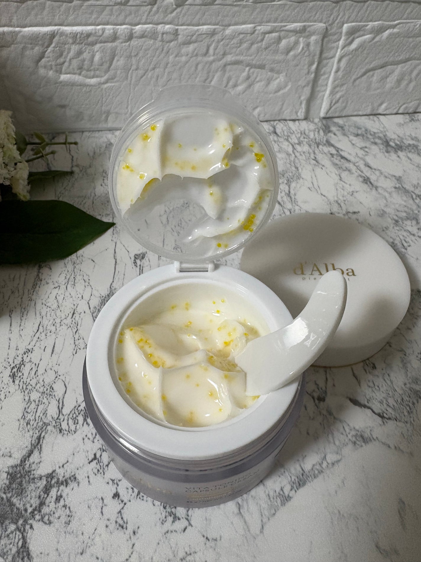 ビタトーニングカプセルクリーム/ダルバ/フェイスクリームを使ったクチコミ(4枚目)