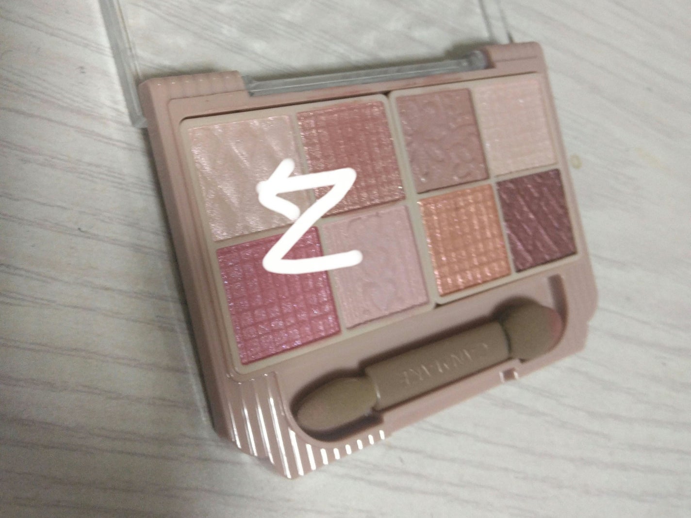 プティパレットアイズ/キャンメイク/パウダーアイシャドウを使ったクチコミ(2枚目)