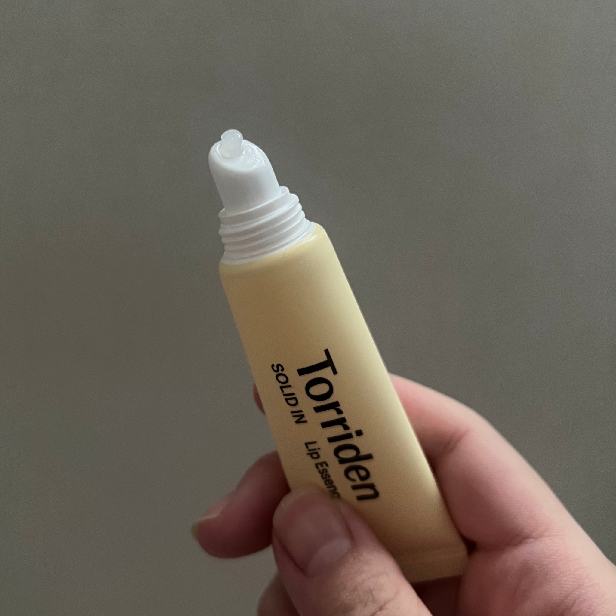 ソリッドイン リップエッセンス/Torriden/リップ美容液を使ったクチコミ（1枚目）