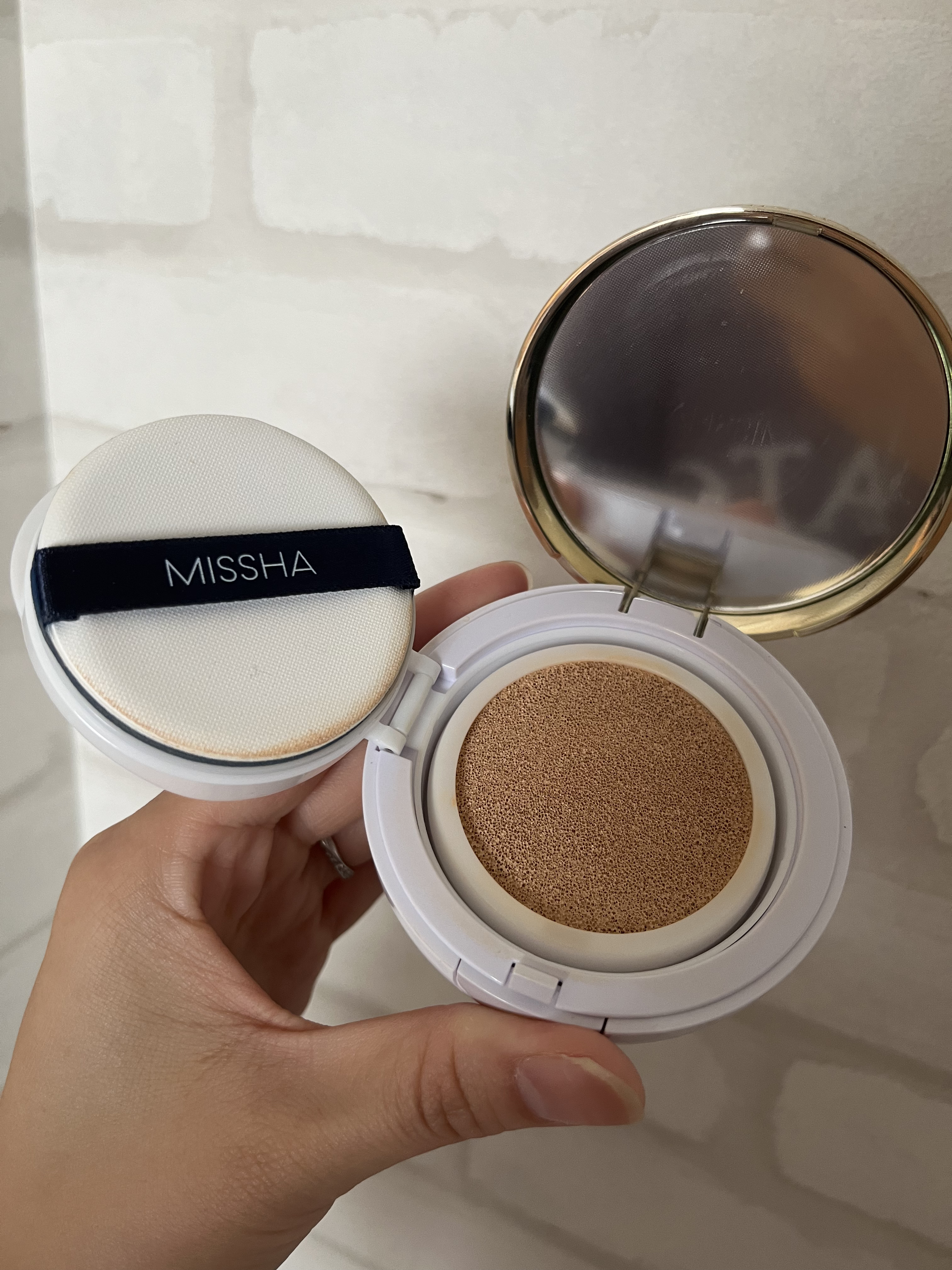 M クッション ファンデーション(モイスチャー)/MISSHA/クッションファンデーションを使ったクチコミ（2枚目）