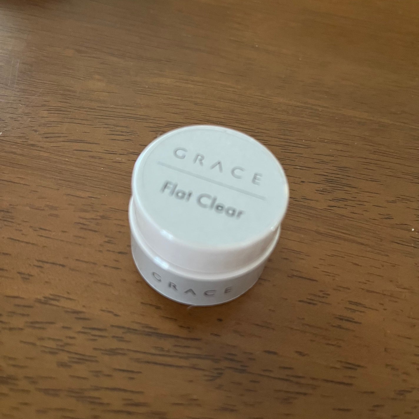 桜羽 on LIPS 「巻き爪を解消するジェル😌まだ使い始めてそんなに日は経っていない..」(1枚目)