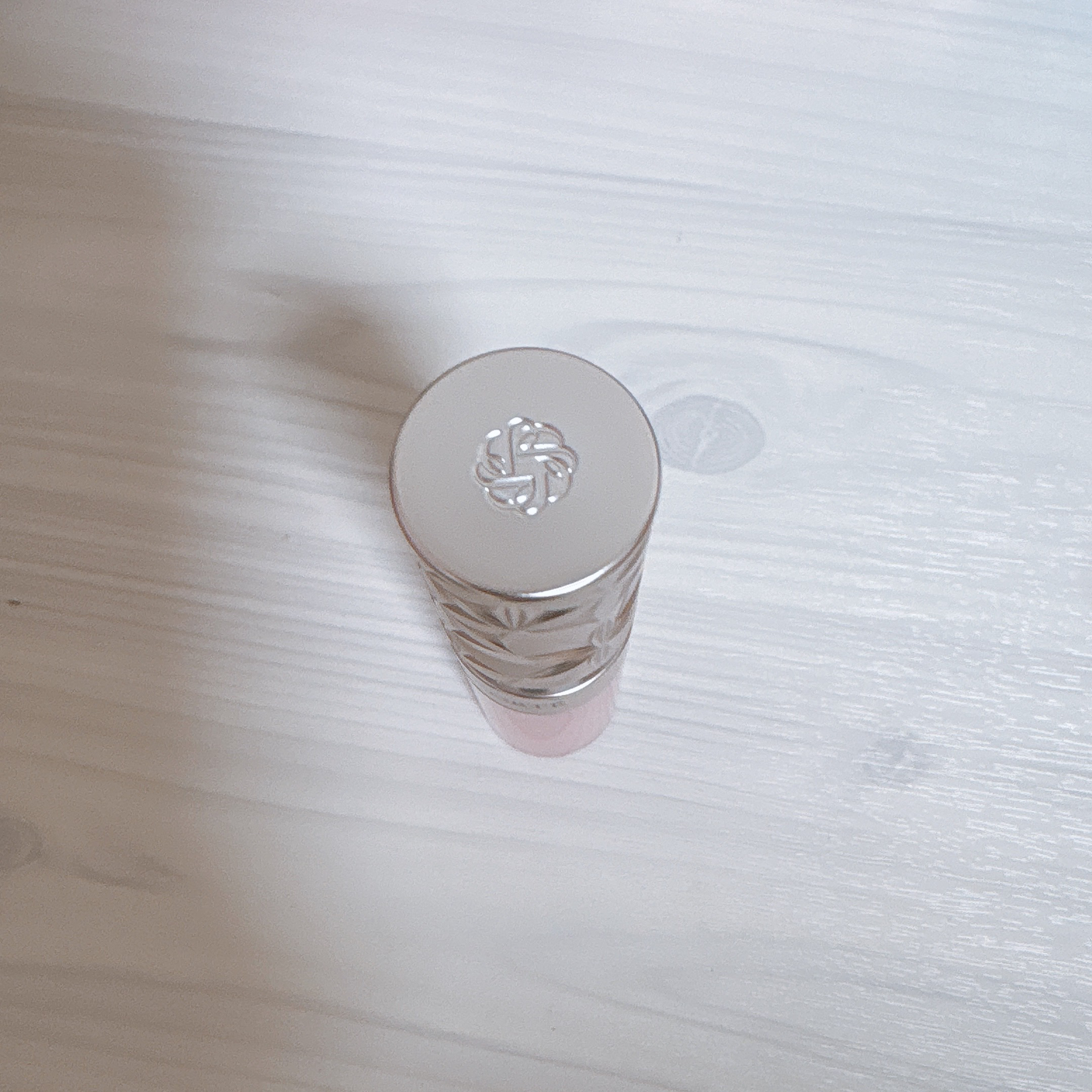 プランピング リップセラム 02 sakura blossom/DECORTÉ/リップ美容液を使ったクチコミ（3枚目）