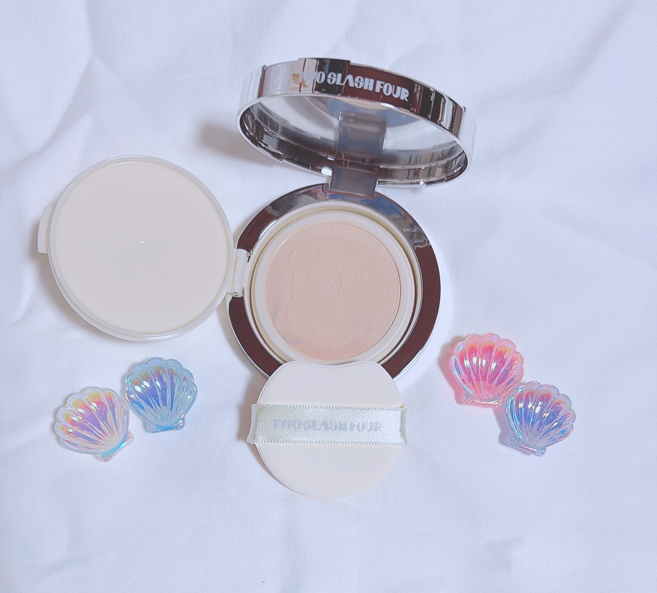 エンジェリックサテンクッション/TWO SLASH FOUR/クッションファンデーションを使ったクチコミ（2枚目）