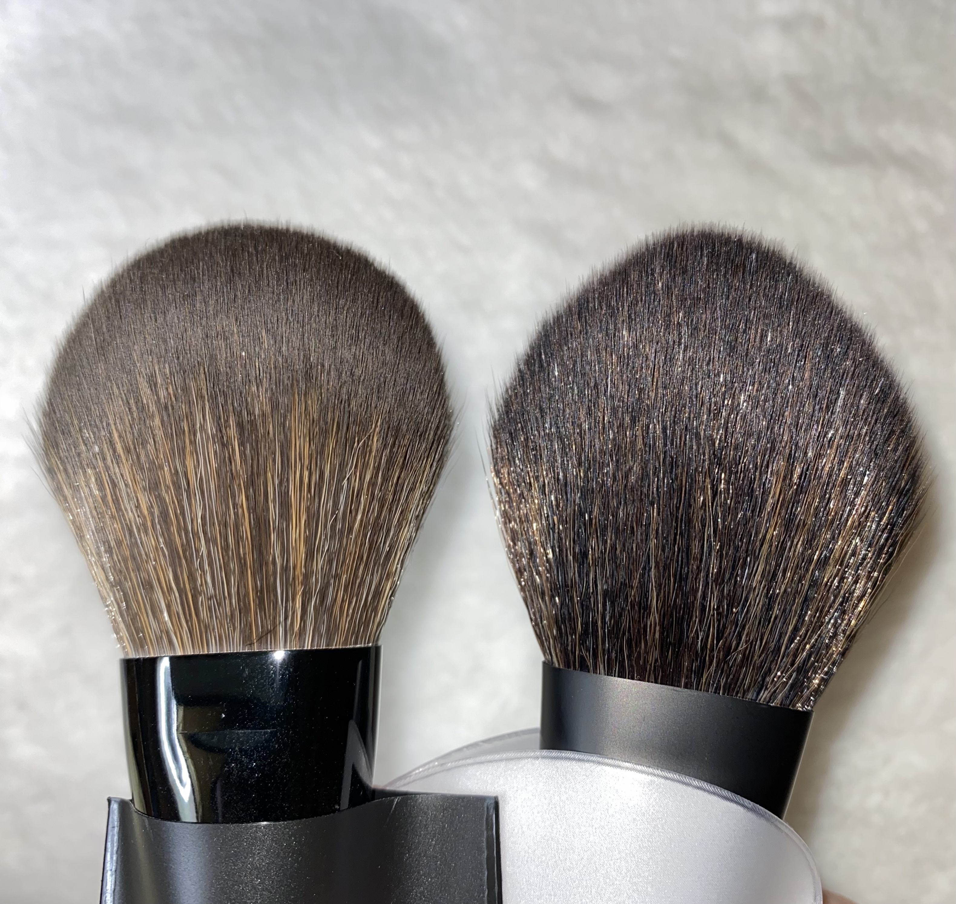 パウダーブラシ ＃13/NARS/メイクブラシを使ったクチコミ（2枚目）