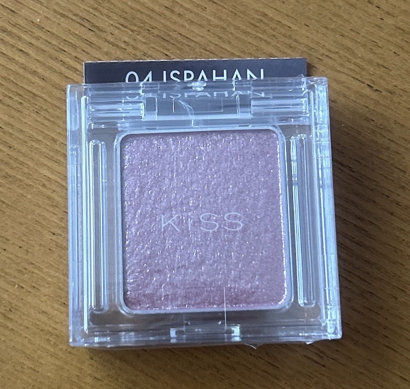 シアー グリッターアイズ/KiSS/単色アイシャドウを使ったクチコミ（2枚目）