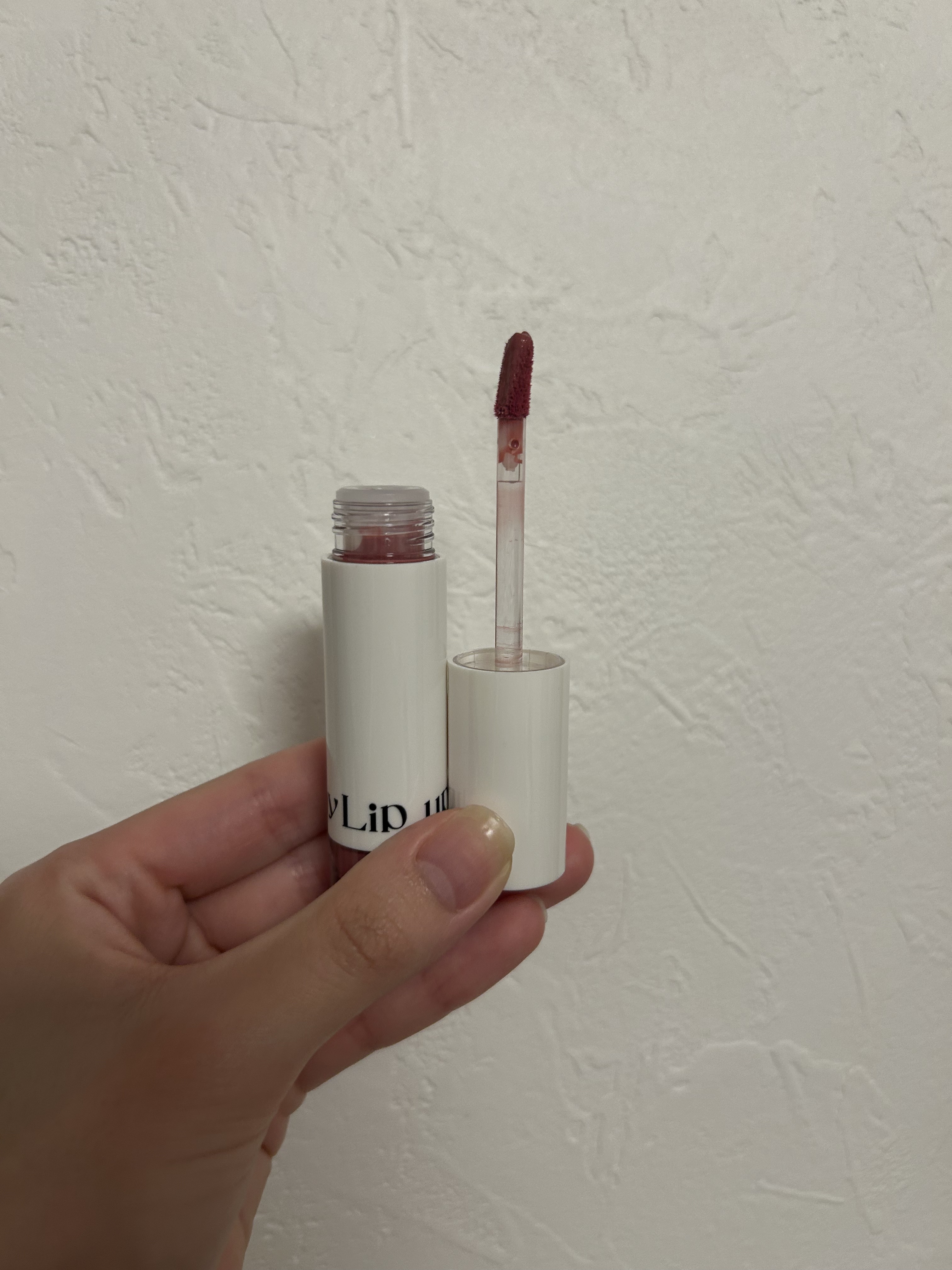 アップトゥーミー　ハグマイリップ　カラーロックプランパー/up2me/リッププランパーを使ったクチコミ（3枚目）