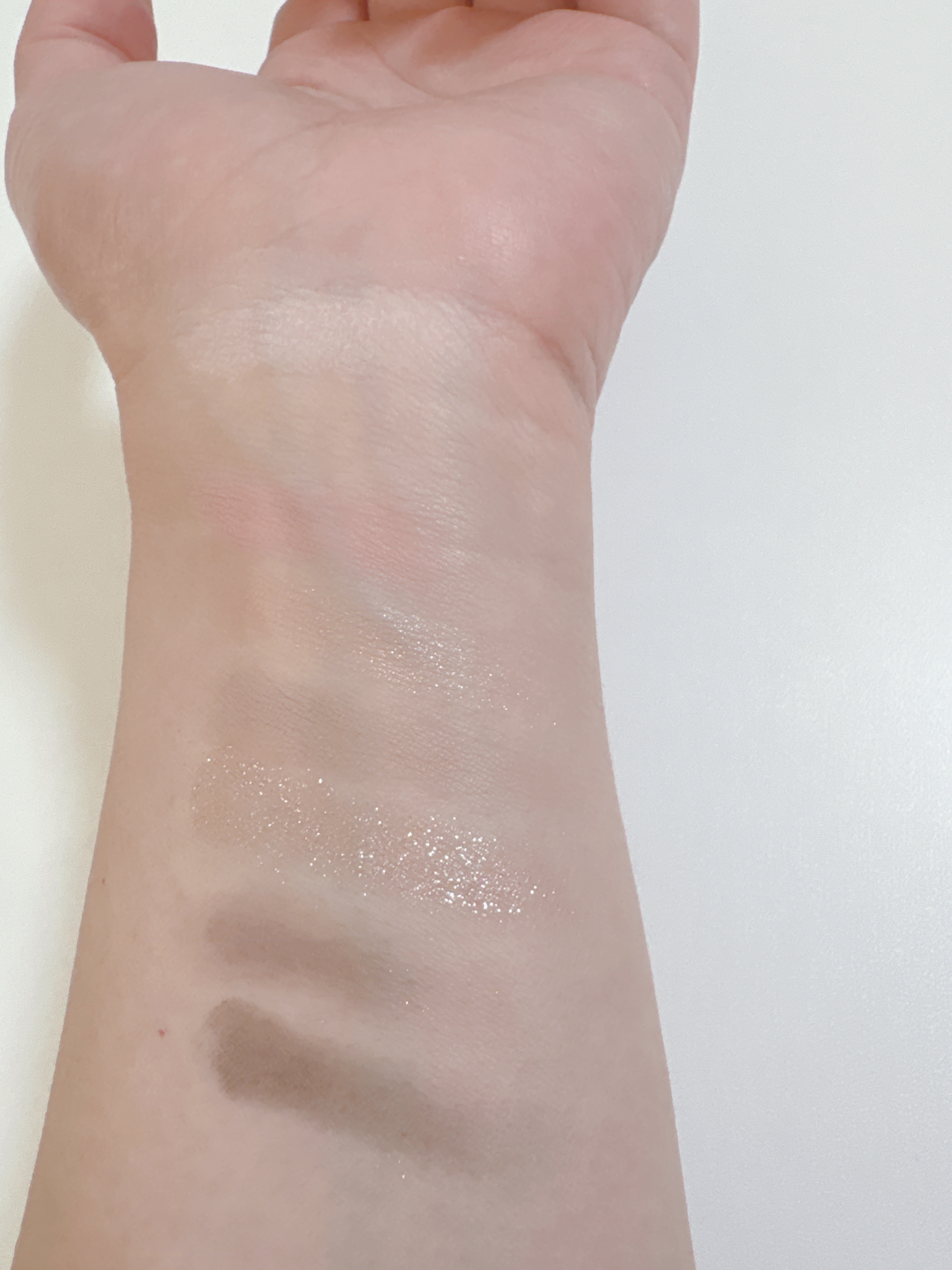 ストロベリーキューピッドコレクション メイクアップパレット/FlowerKnows/アイシャドウパレットを使ったクチコミ（2枚目）