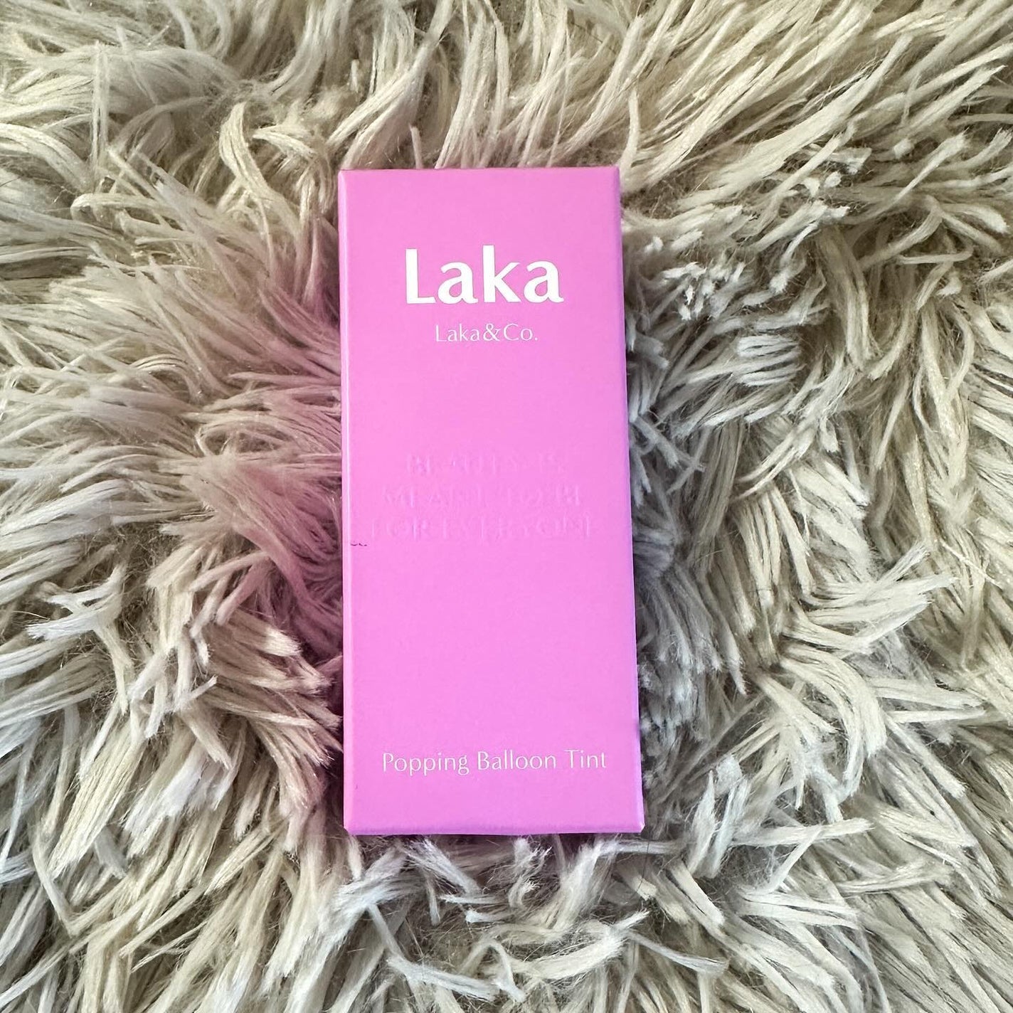 茶々丸 on LIPS 「✼••┈┈┈┈••✼••┈┈┈┈••✼˗ˏˋLAKA(ラカ)ˎ..」(2枚目)