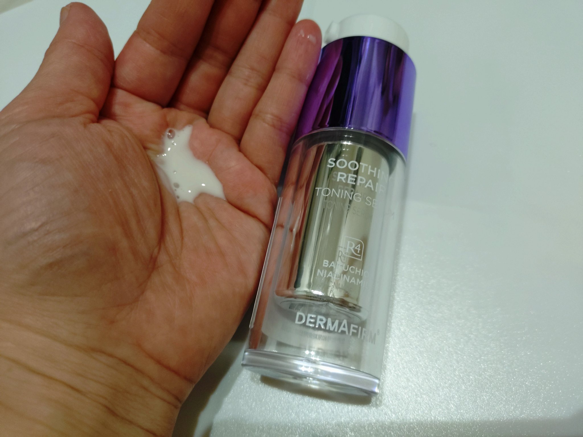 SOOTHING REPAIR TONING SERUM R4/ダーマファーム/美容液を使ったクチコミ（3枚目）