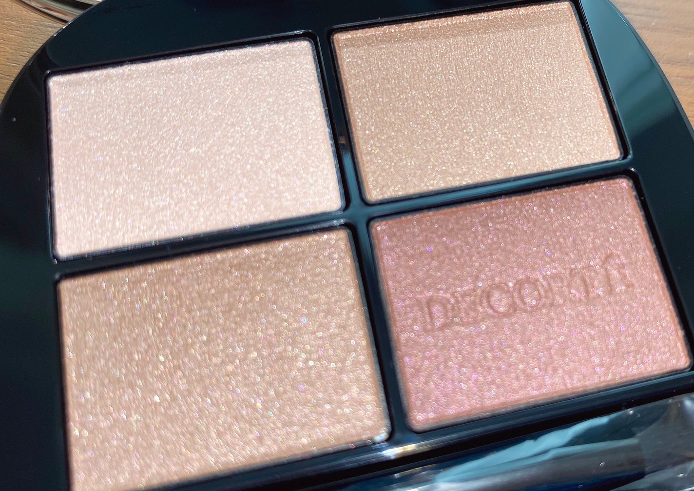 スキンシャドウ デザイニング パレット/DECORTÉ/アイシャドウパレットを使ったクチコミ(1枚目)