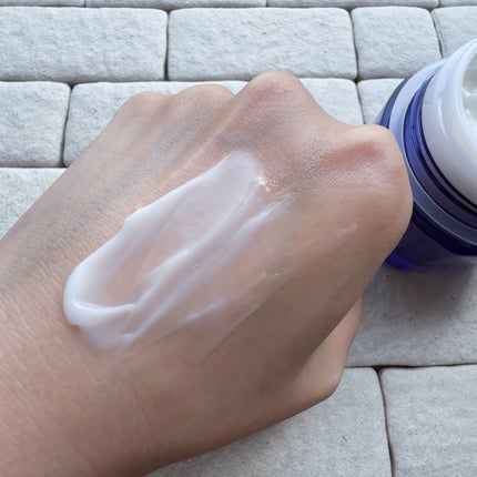 薬用雪肌精 ブライトニング マルチ ジェル/雪肌精/オールインワン化粧品を使ったクチコミ(4枚目)