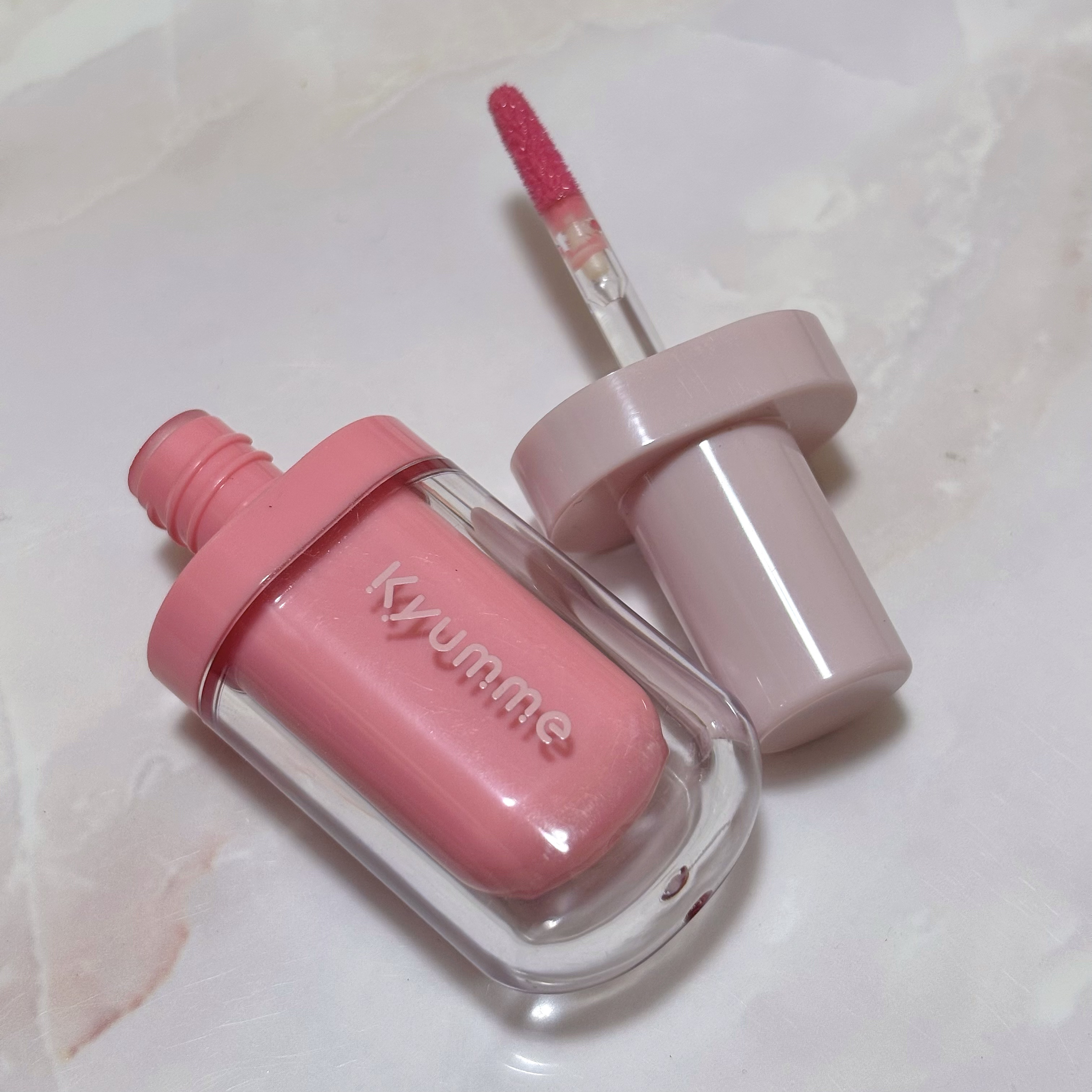KM ジューシーティントリップカラー/Kyumme/リップティントを使ったクチコミ（3枚目）