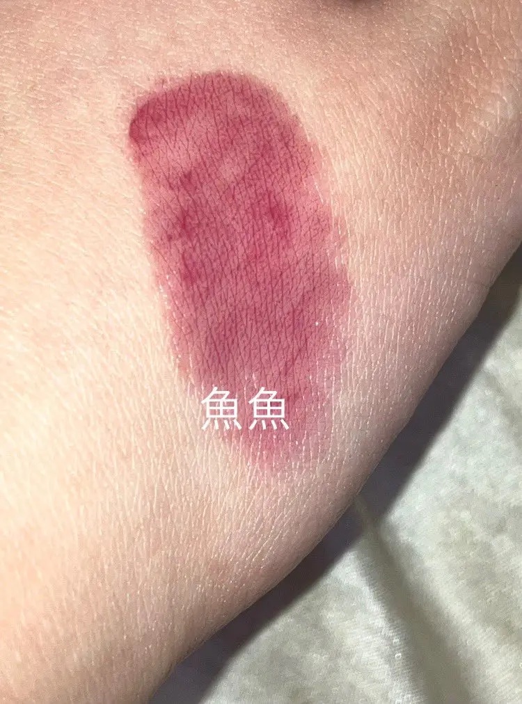 ケイト リップモンスター ツヤバース/KATE/口紅を使ったクチコミ（2枚目）