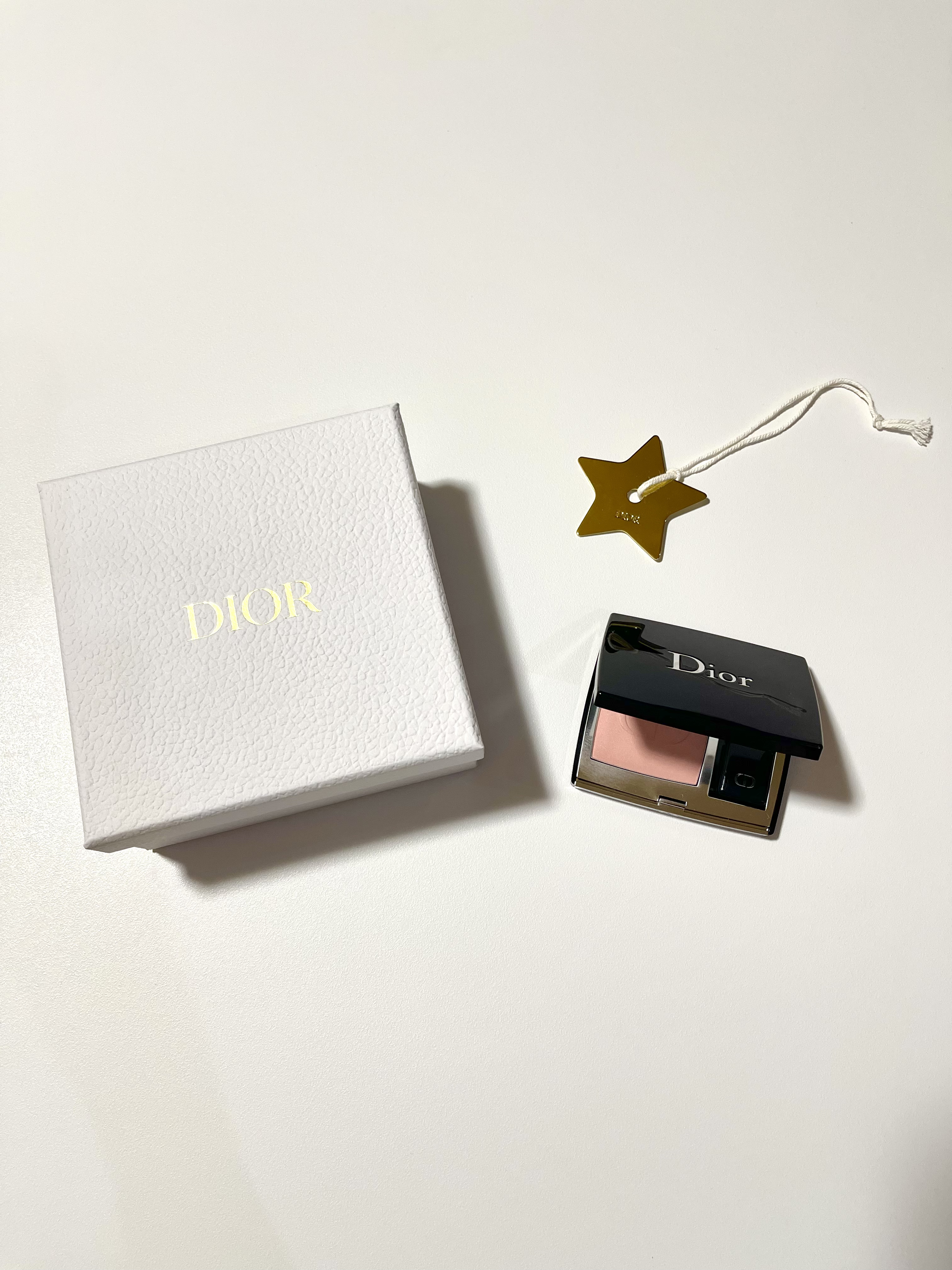 ディオールスキン ルージュ ブラッシュ/Dior/パウダーチークを使ったクチコミ（1枚目）