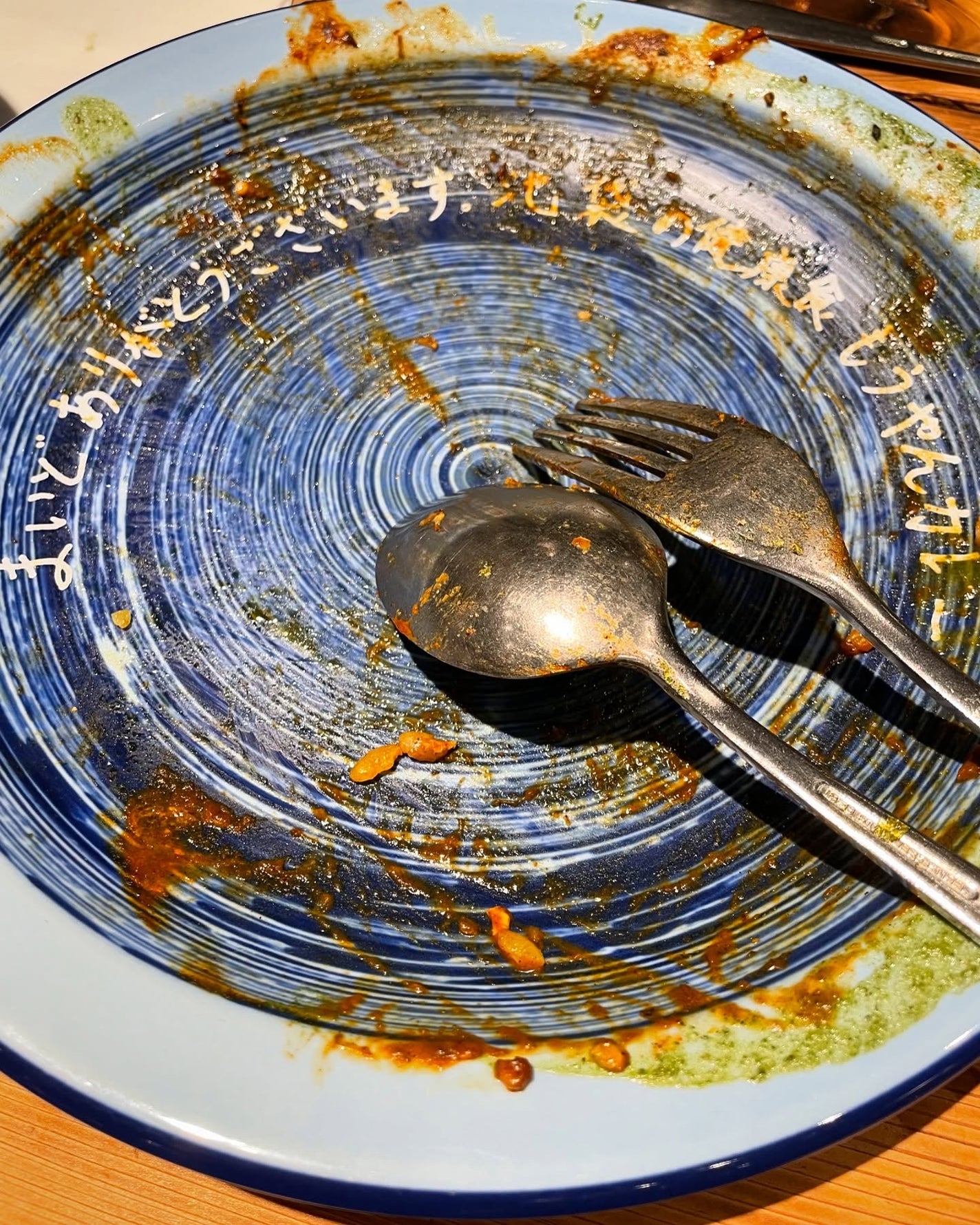 しのち☀️ on LIPS 「ナルトとにごやんのほっこり2人旅マブダチ👯それはおいしいものも..」(9枚目)