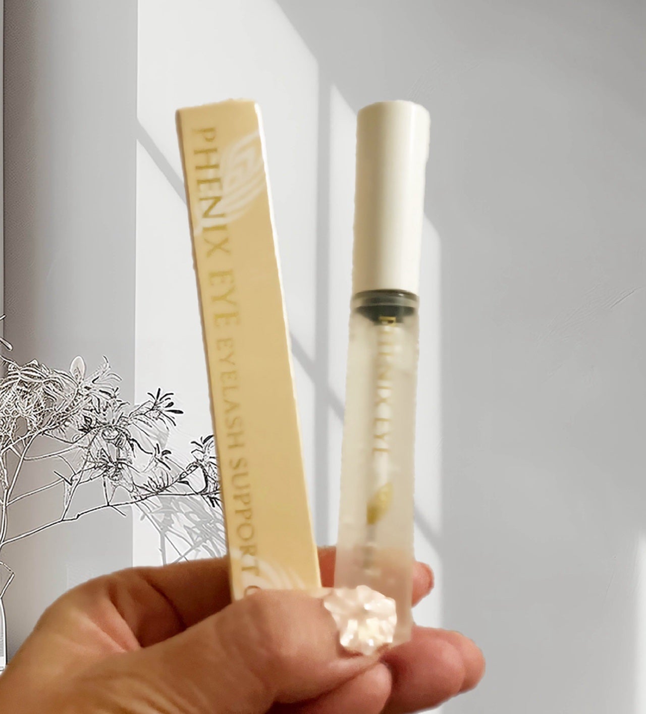 フェニックス アイラッシュサポートジェル/オデットアイラッシュコスメティクス/まつげ美容液を使ったクチコミ(4枚目)