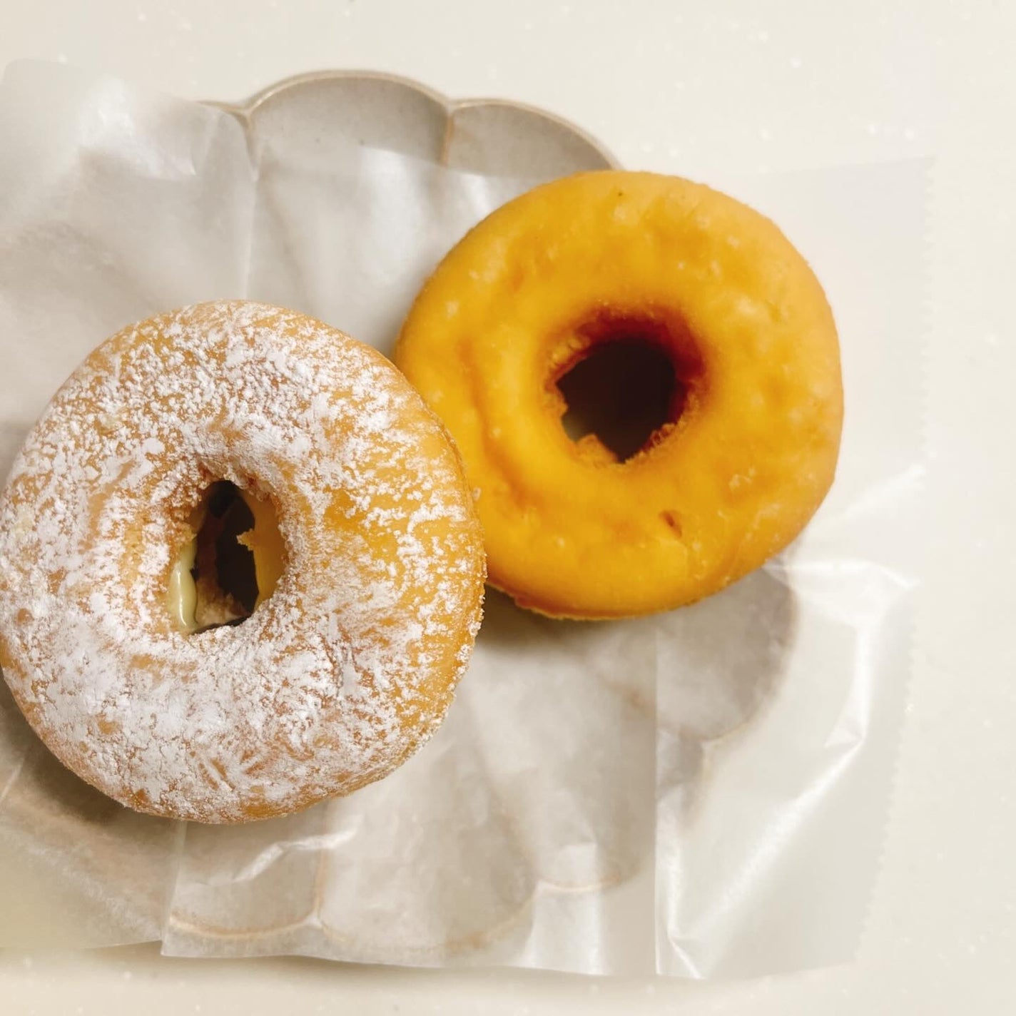 ひとりコスメ部 フォロバ100 on LIPS 「ミスドで販売されてる#ニューホームカット55周年の記念の、創業..」(2枚目)