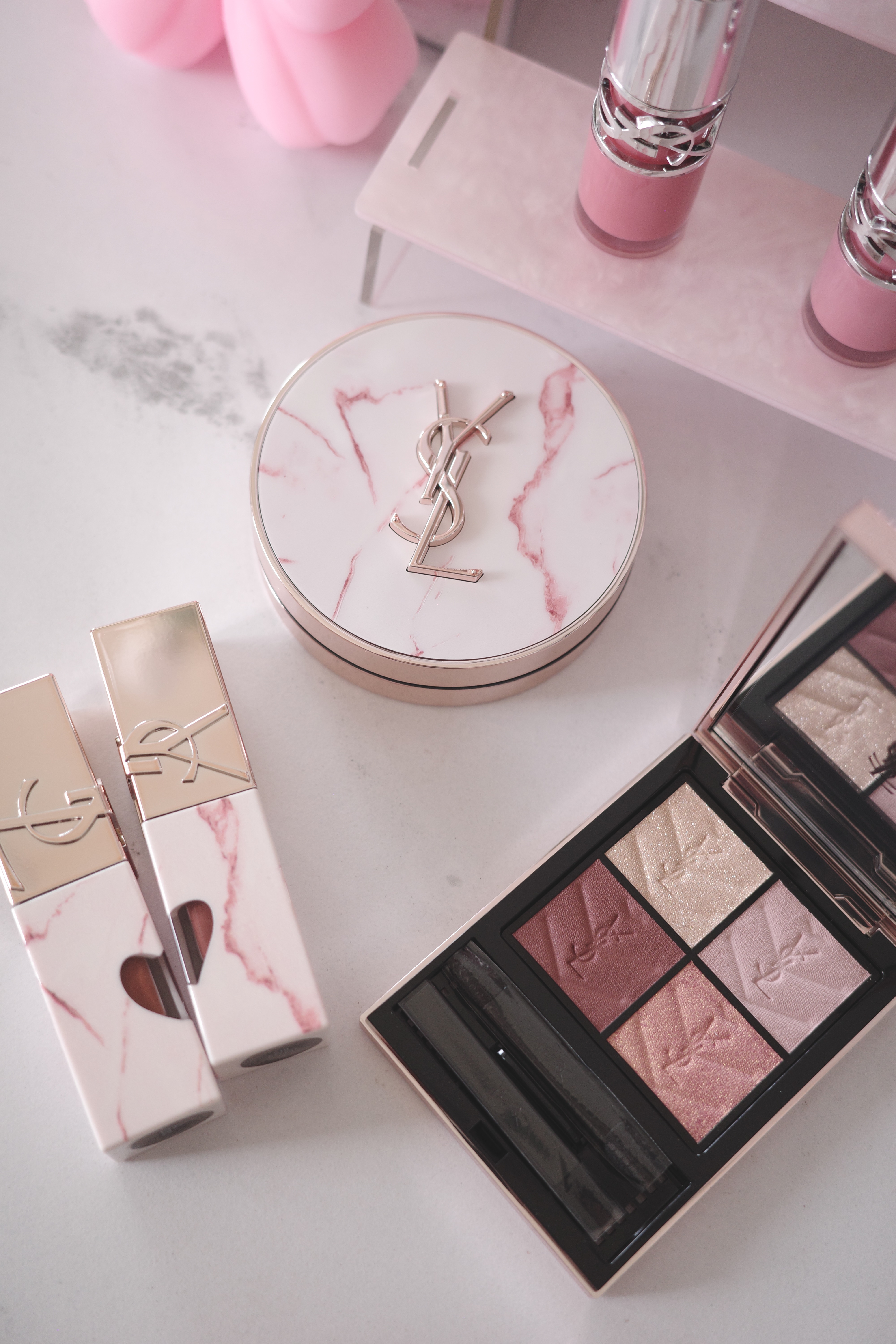 ラディアント タッチ グロウパクト/YVES SAINT LAURENT BEAUTE/クッションファンデーションを使ったクチコミ（1枚目）