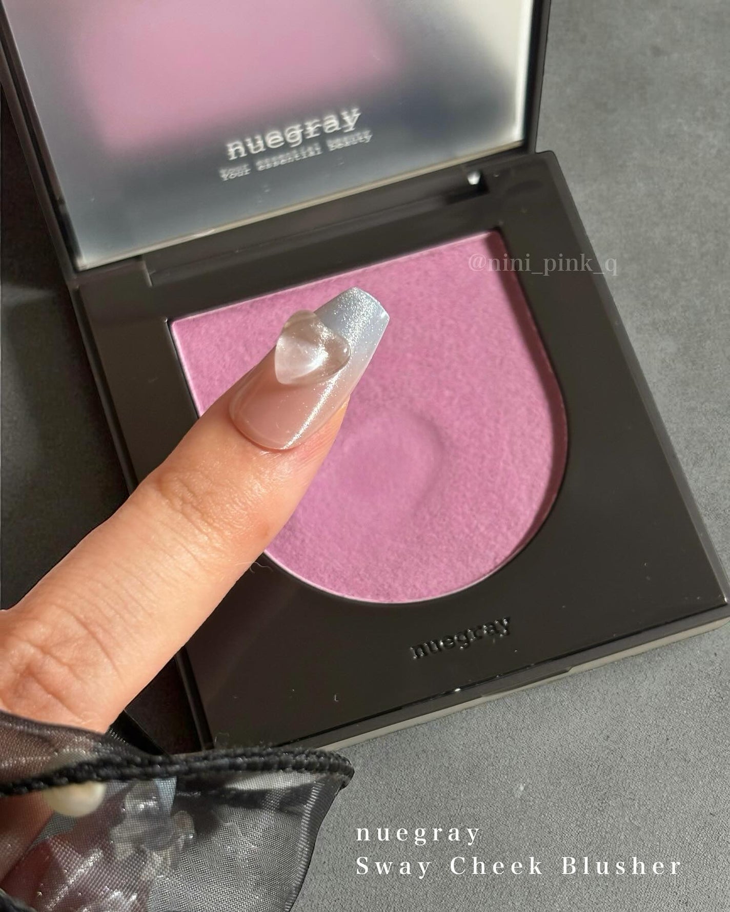スウェイチークブラッシャー/nuegray/ジェル・クリームチークを使ったクチコミ(2枚目)