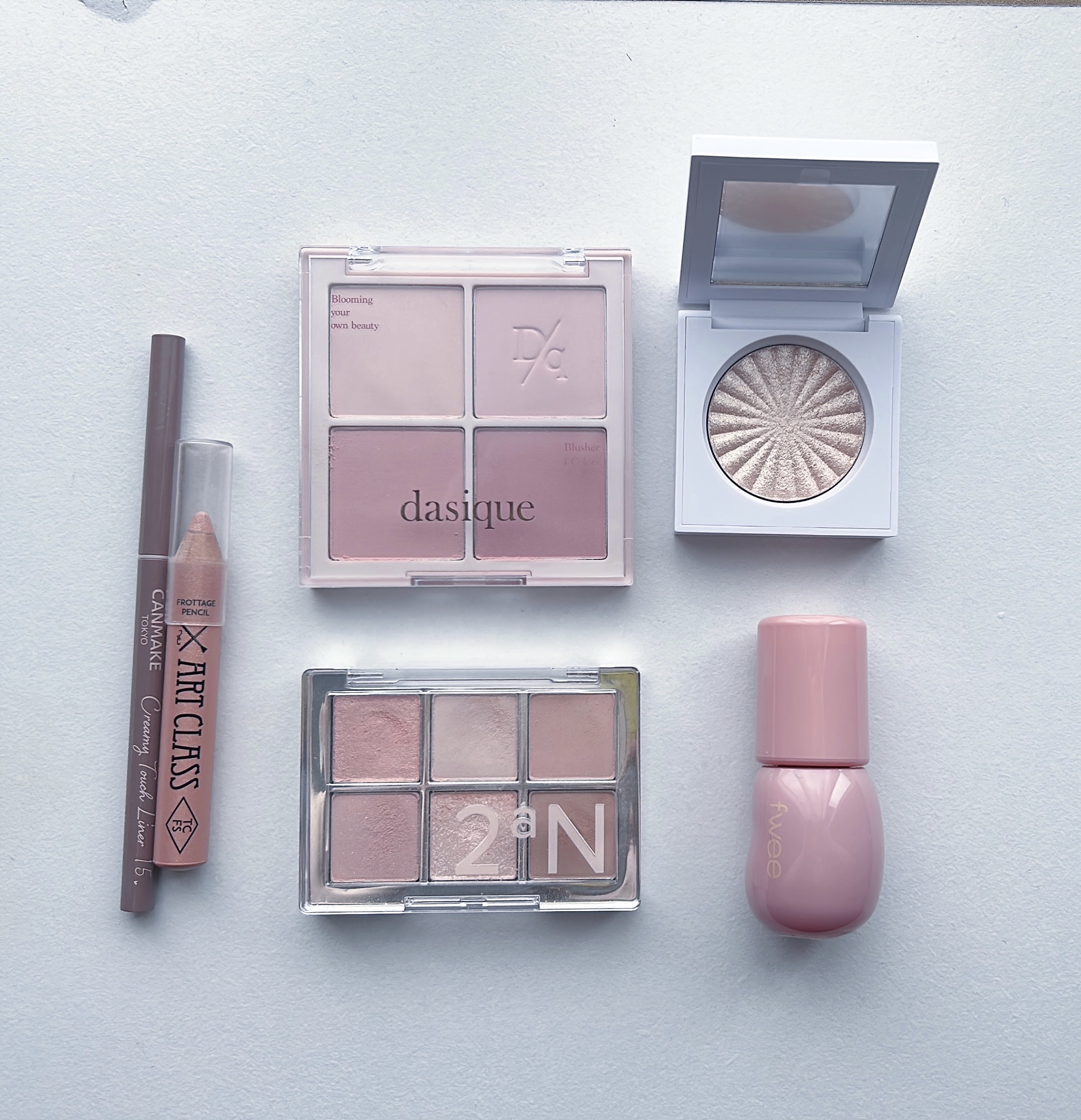 ブレンディングムードチーク/dasique/パウダーチークを使ったクチコミ（1枚目）