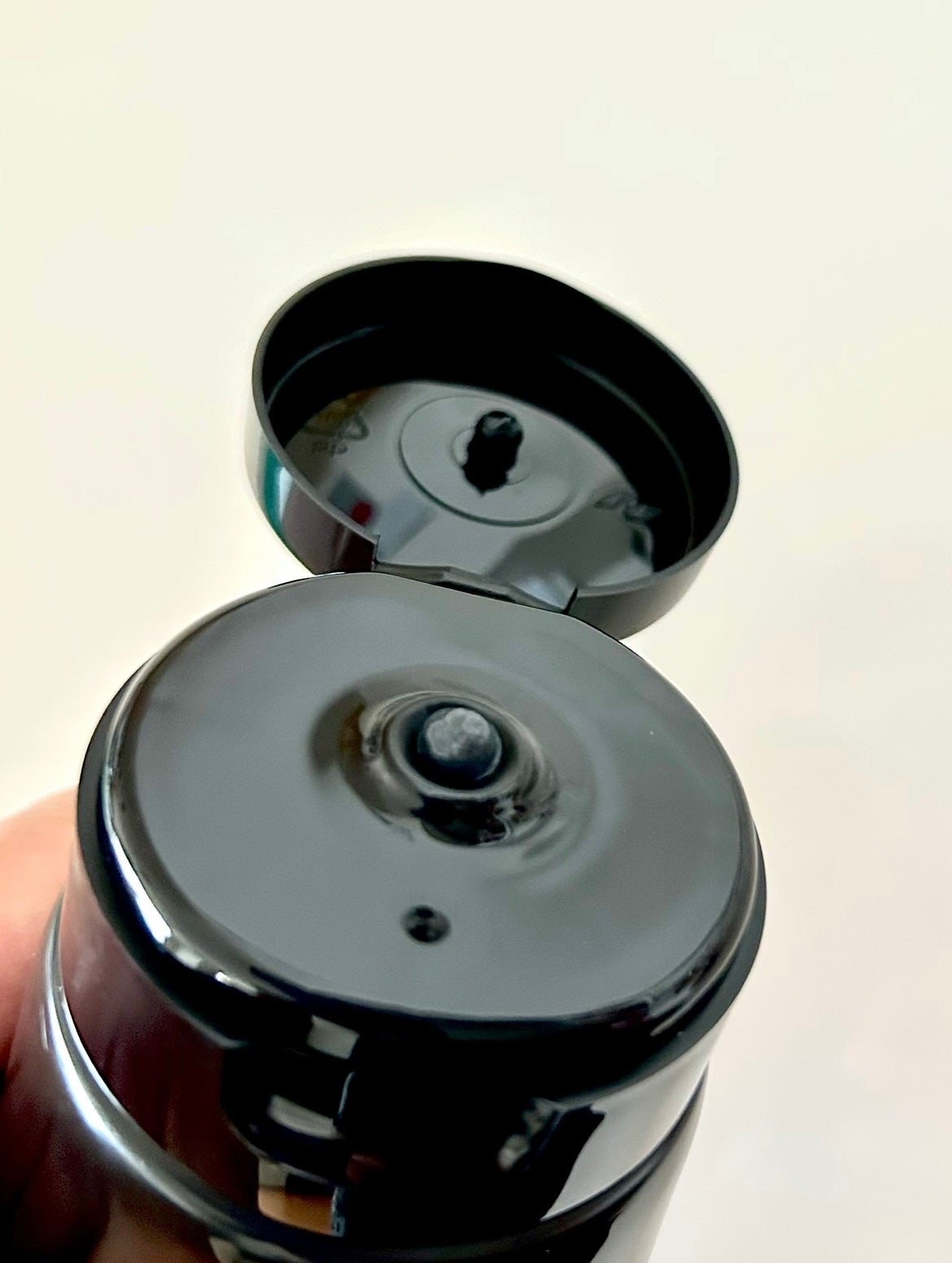 のぶあゆ on LIPS 「.🧴MenzBasic除毛クリーム✨たった5〜10分でツルす..」(2枚目)